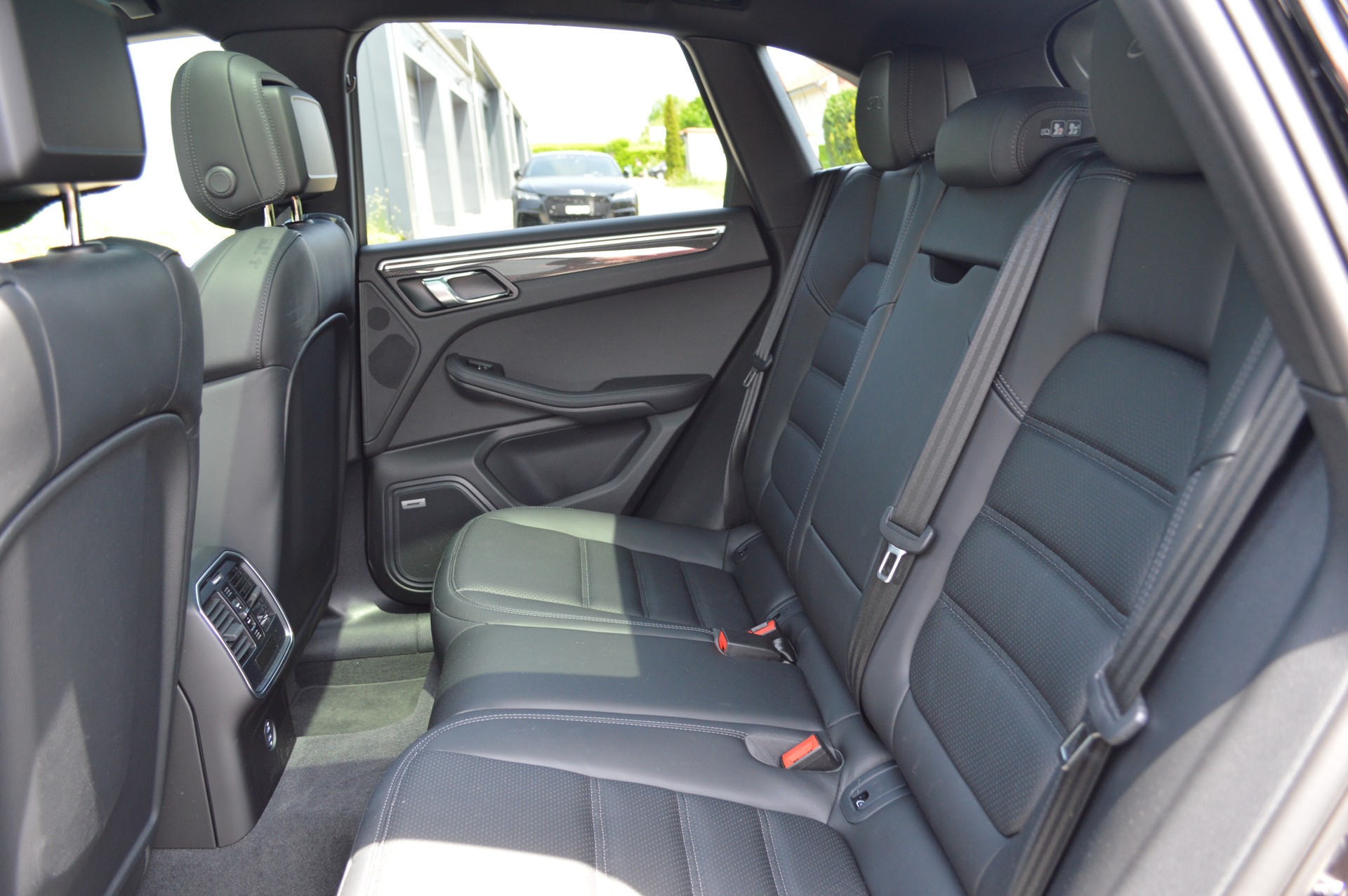 PORSCHE Macan GTS PDK-image-22