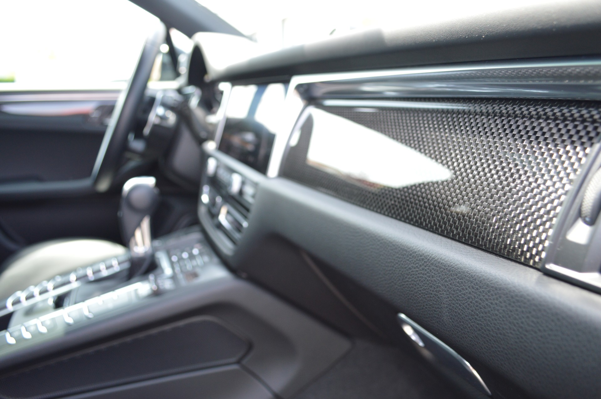 PORSCHE Macan GTS PDK-image-23