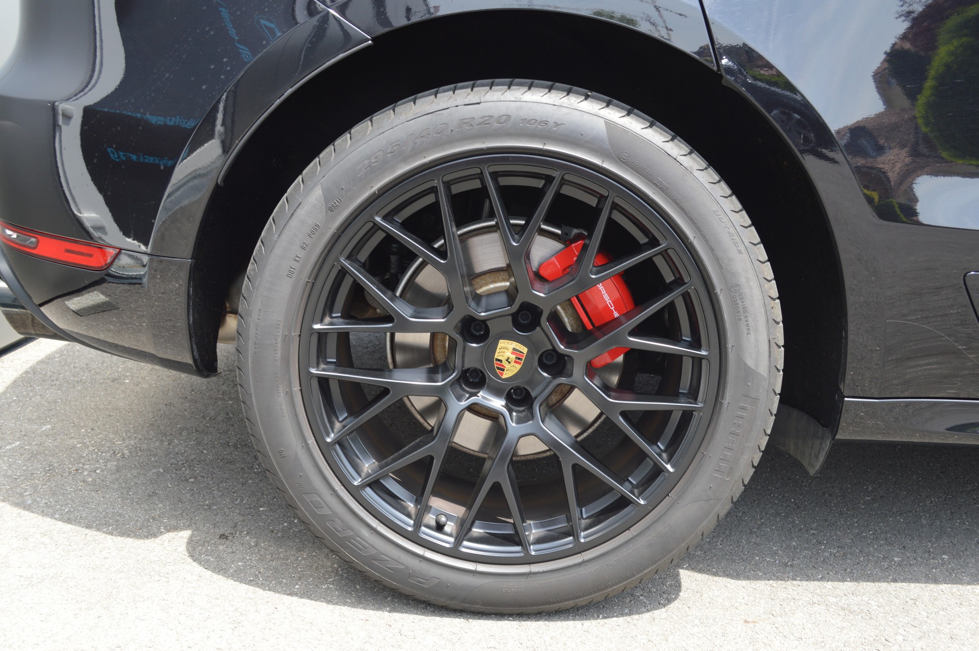 PORSCHE Macan GTS PDK-image-12