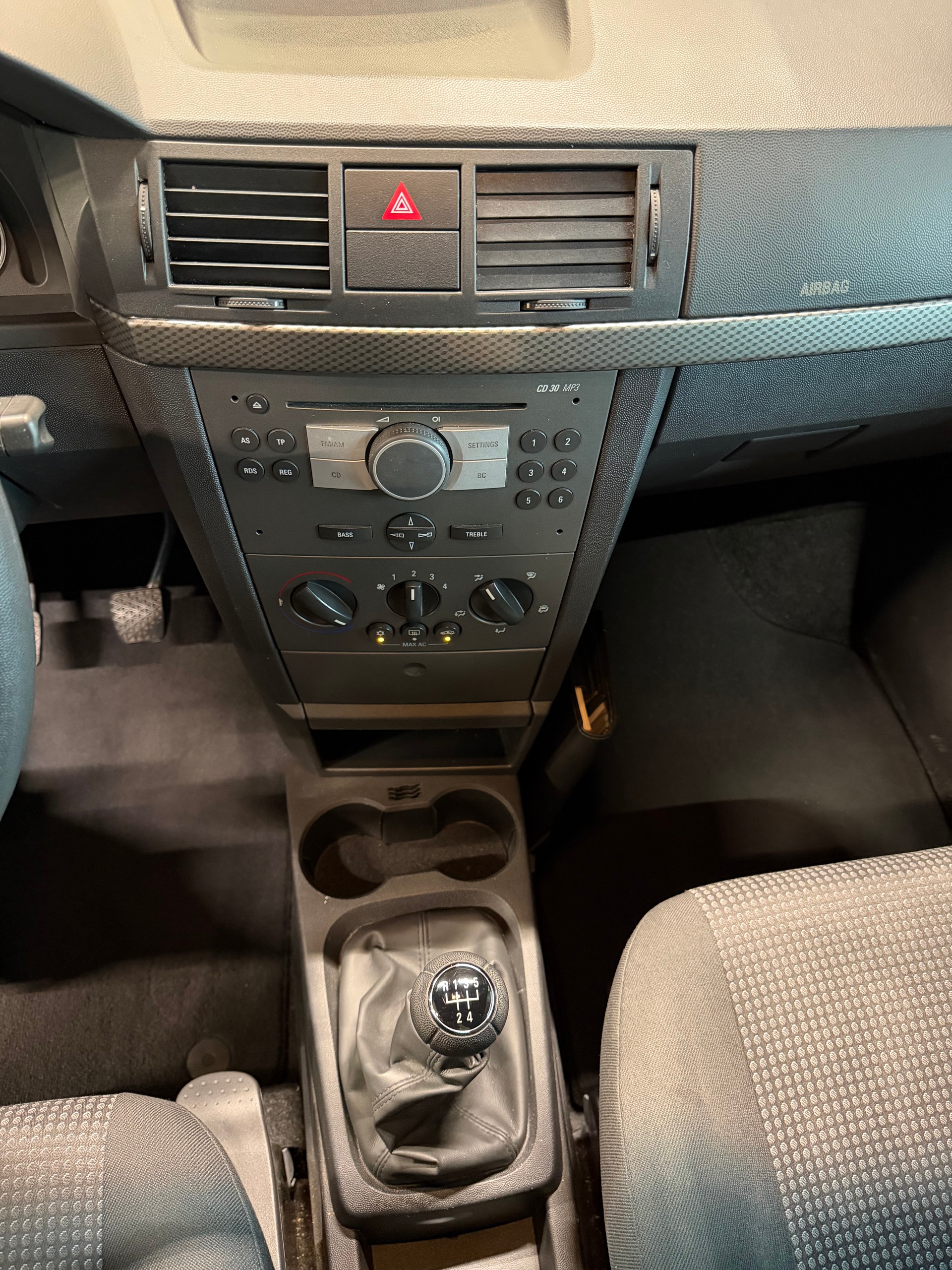 OPEL Meriva 1.8i 16V Enjoy-image-11