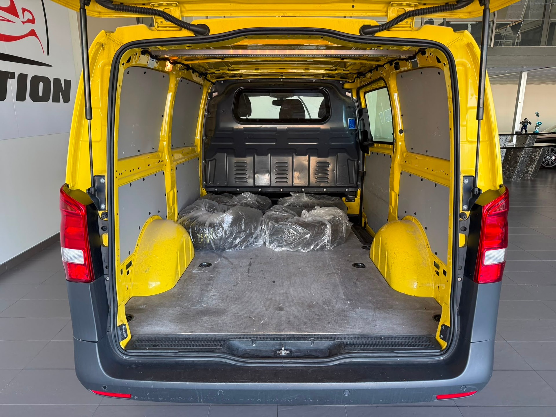 MERCEDES-BENZ Vito 111 BlueTEC L Euro 6-image-8