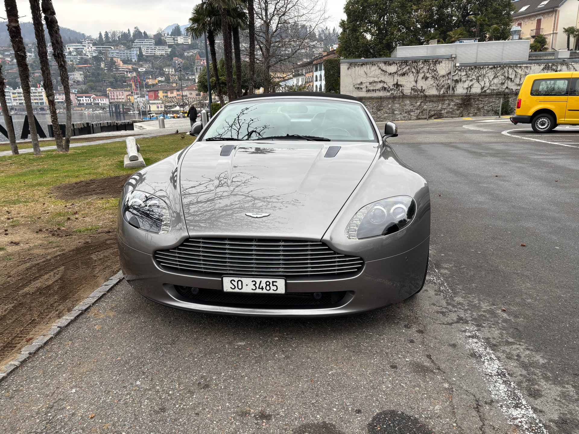 ASTON MARTIN 4.7 Sportshift-image-1