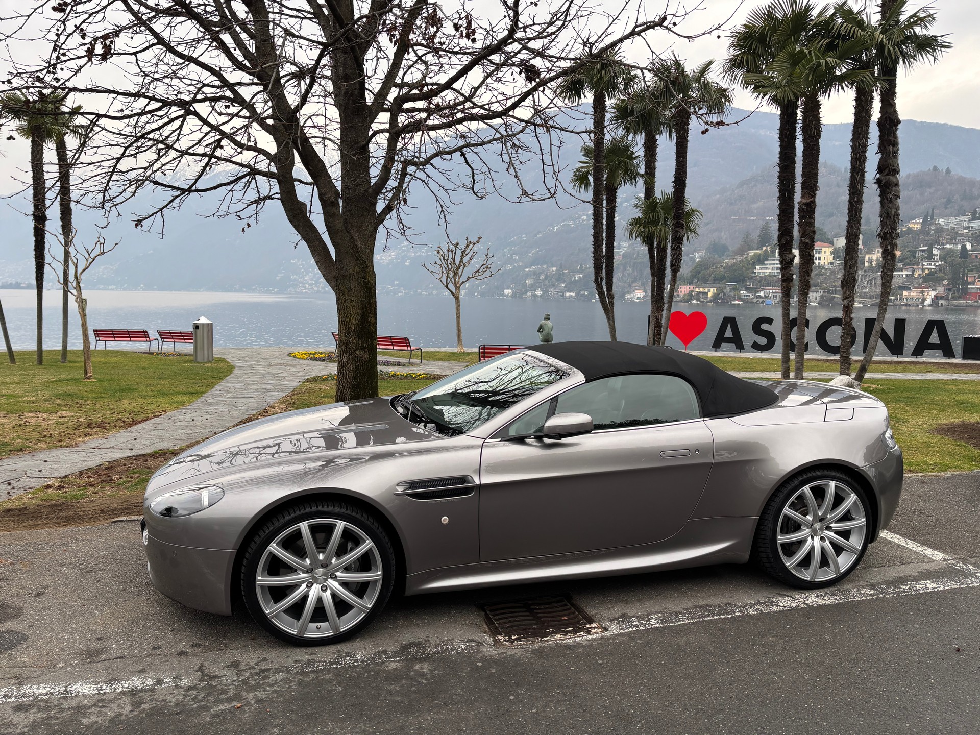 ASTON MARTIN 4.7 Sportshift-image-2