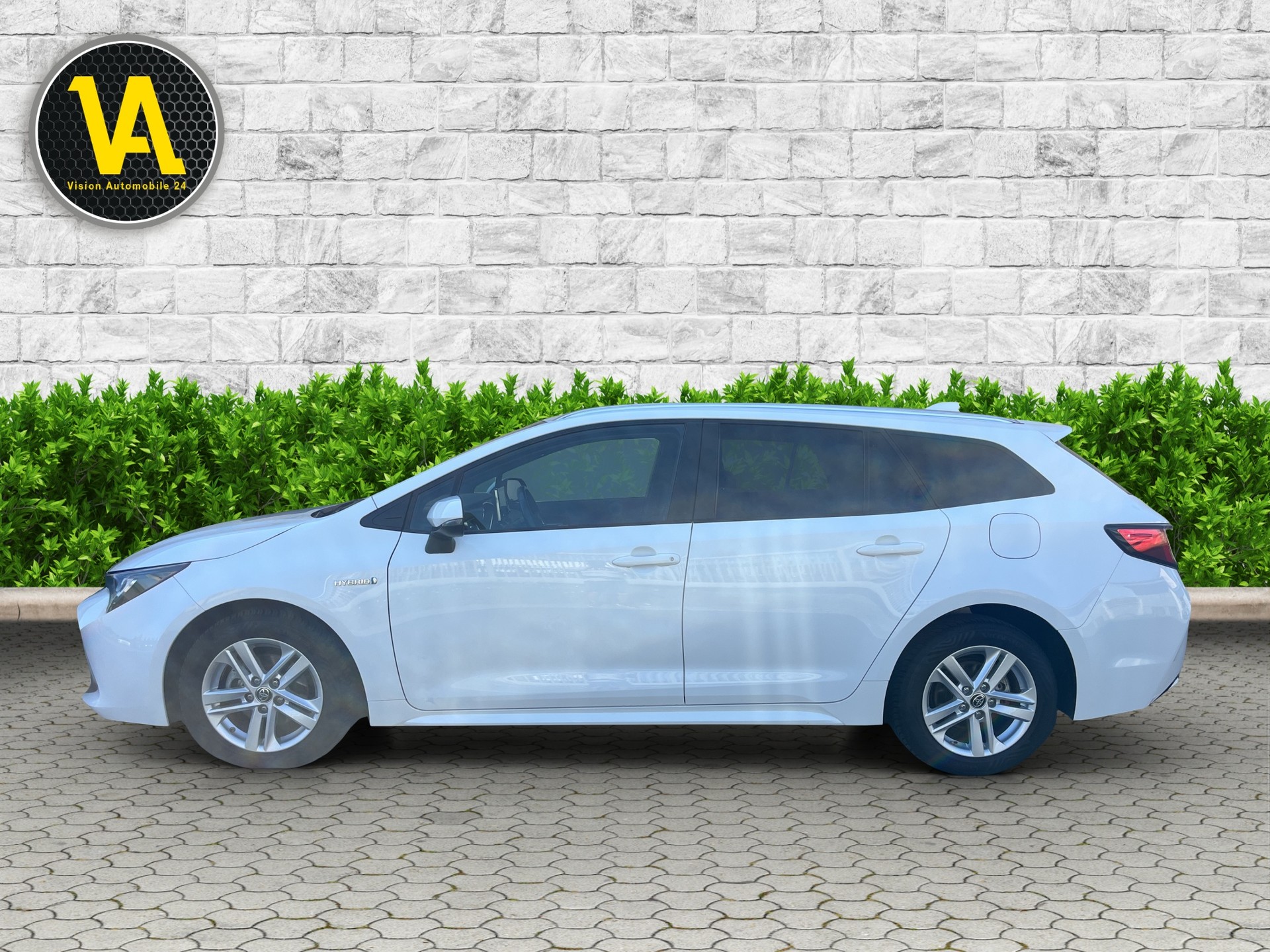 TOYOTA Corolla Touring Sports 1.8 HSD Active e-CVT-image-0