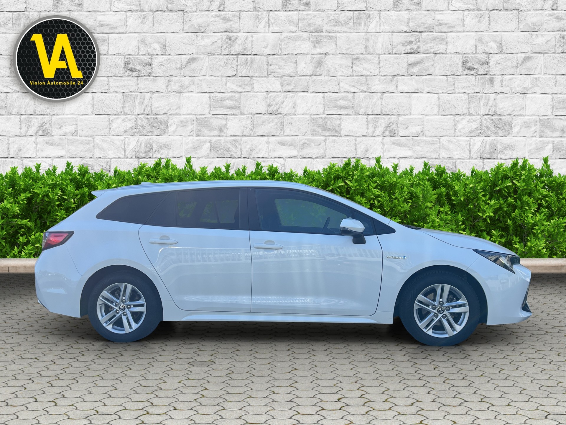 TOYOTA Corolla Touring Sports 1.8 HSD Active e-CVT-image-4