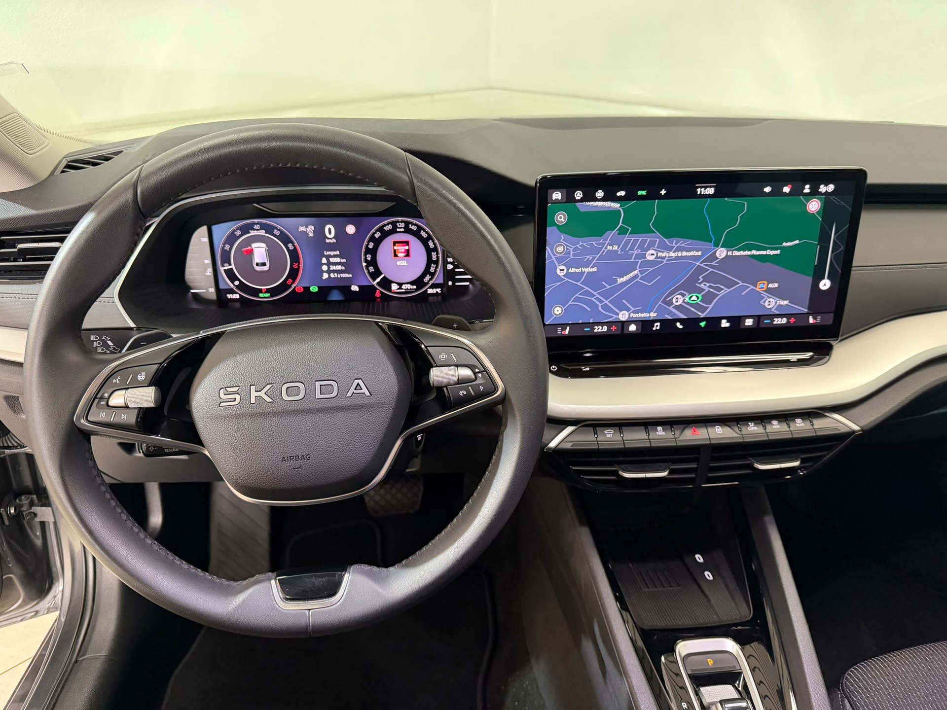 SKODA Octavia Combi 1.5 TSI mHEV DSG Selection-image-9