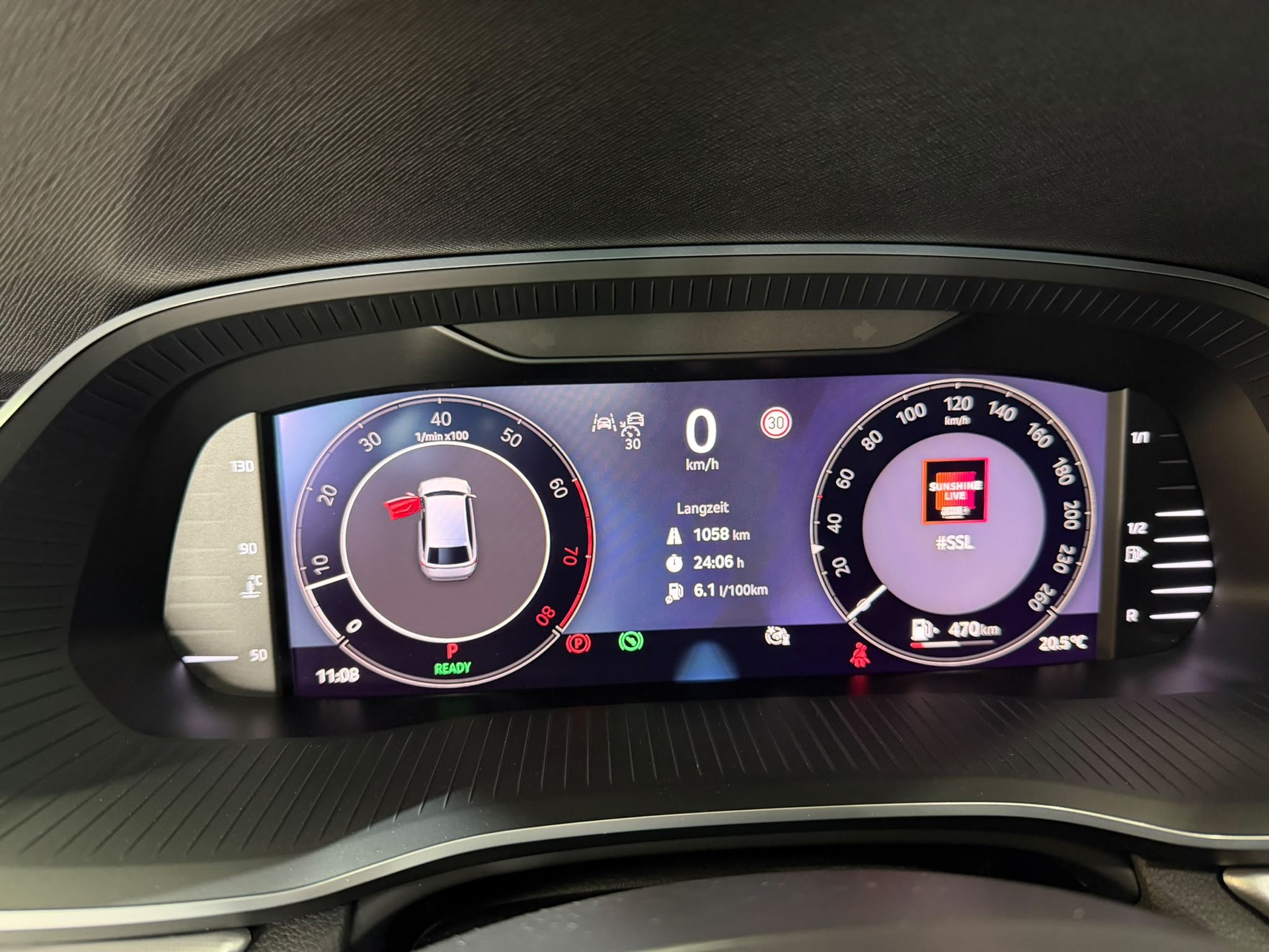 SKODA Octavia Combi 1.5 TSI mHEV DSG Selection-image-11