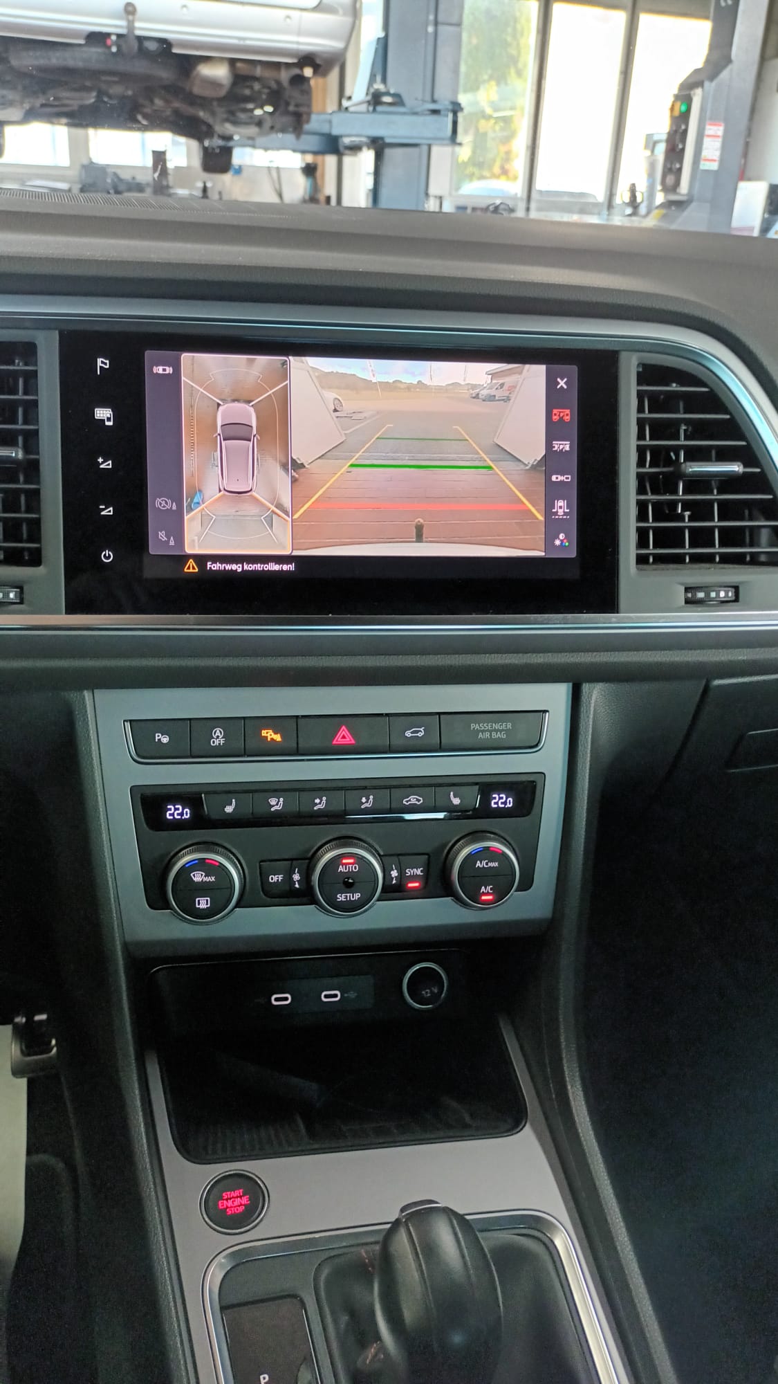 SEAT Ateca 2.0 TSI Hola FR 4Drive DSG-image-10