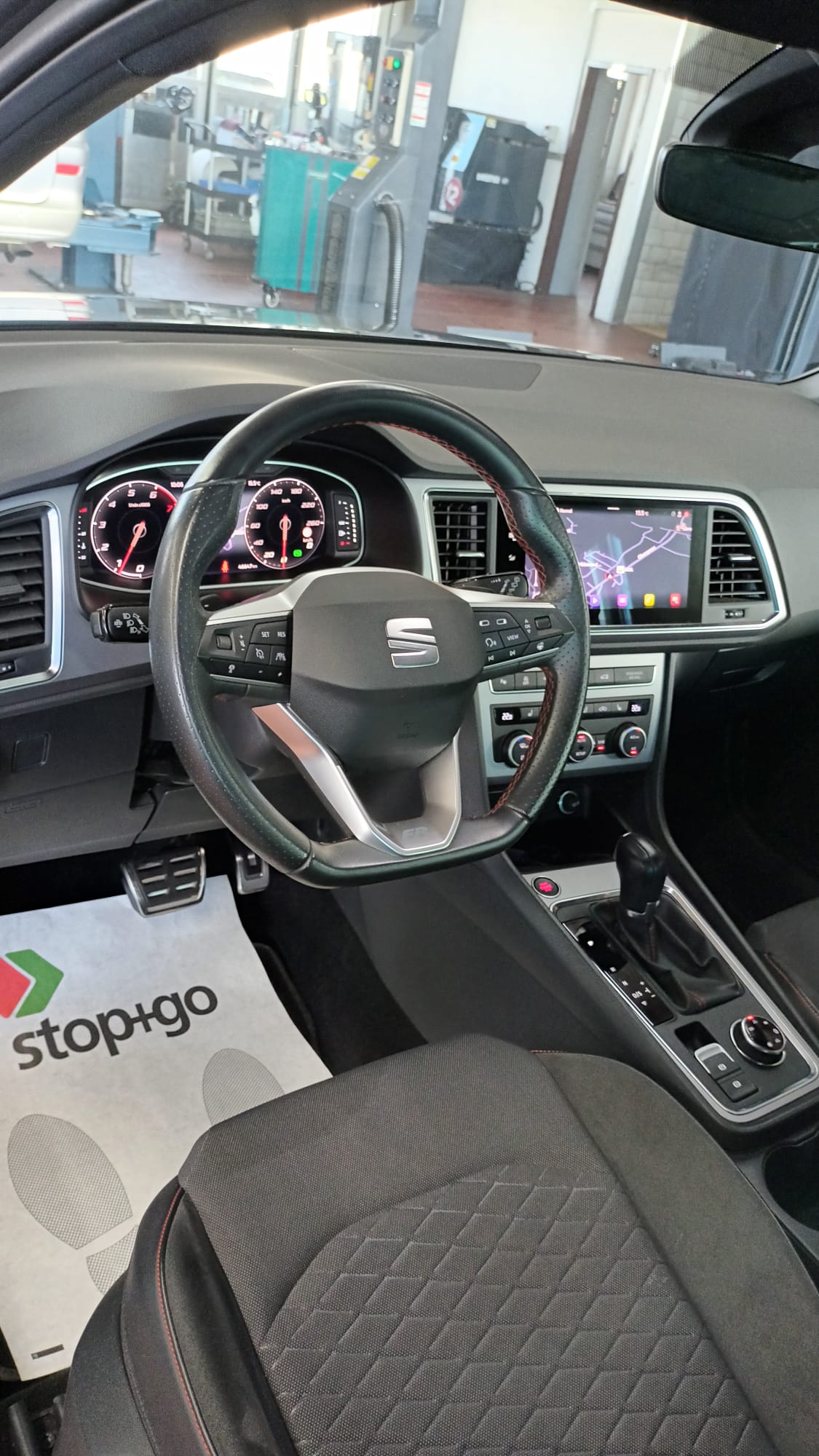 SEAT Ateca 2.0 TSI Hola FR 4Drive DSG-image-8
