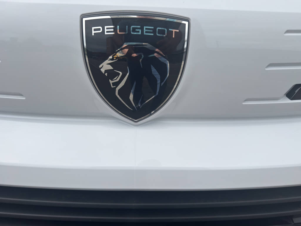 PEUGEOT Expert Kaw. Std 2.0 BHDI 145 PS MT6-image-15