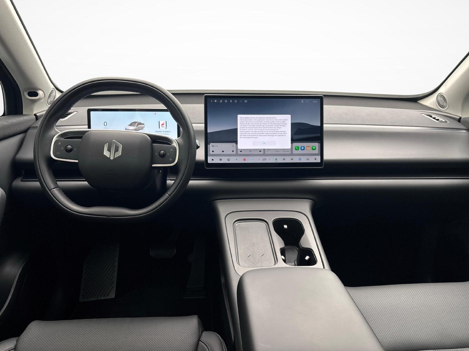 LEAPMOTOR C10 1.5 REEV Design-image-8