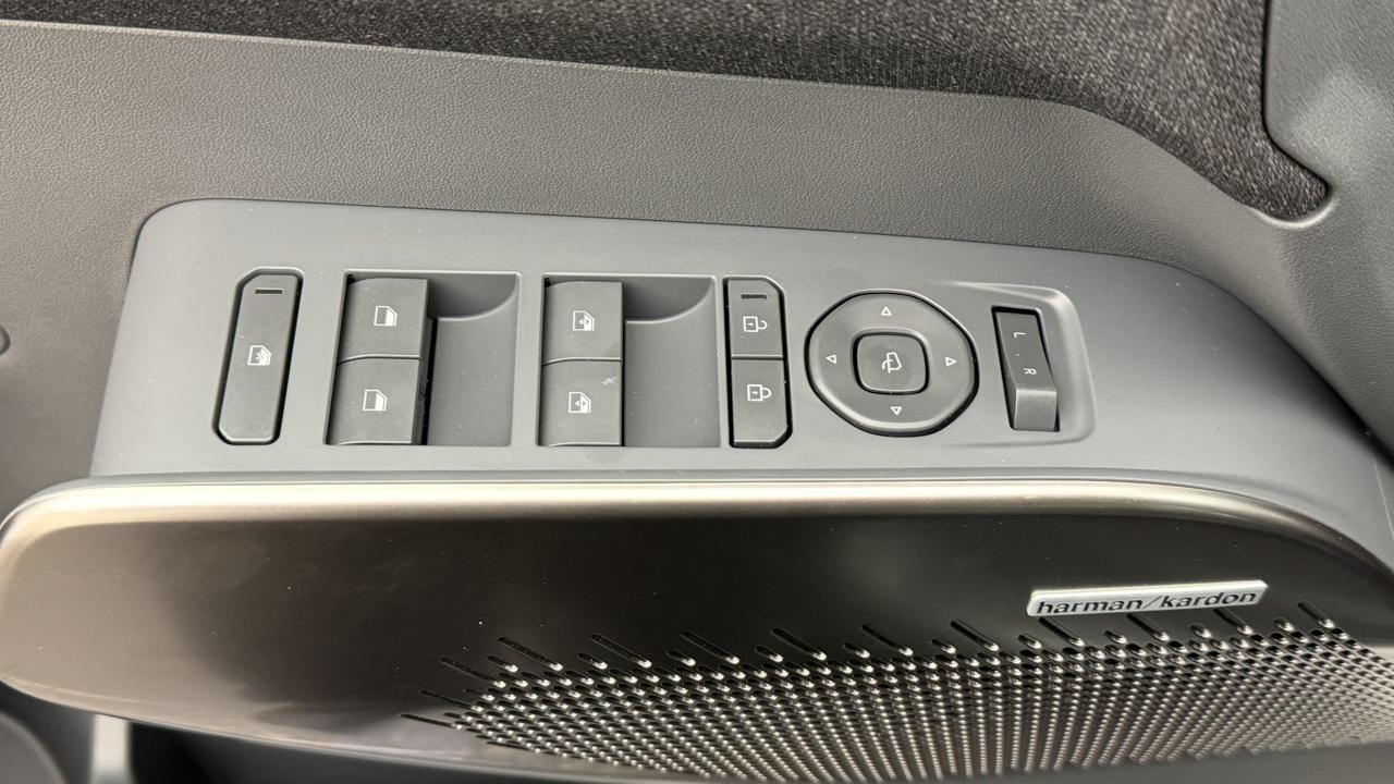 KIA EV2 42 kWh Earth-image-9