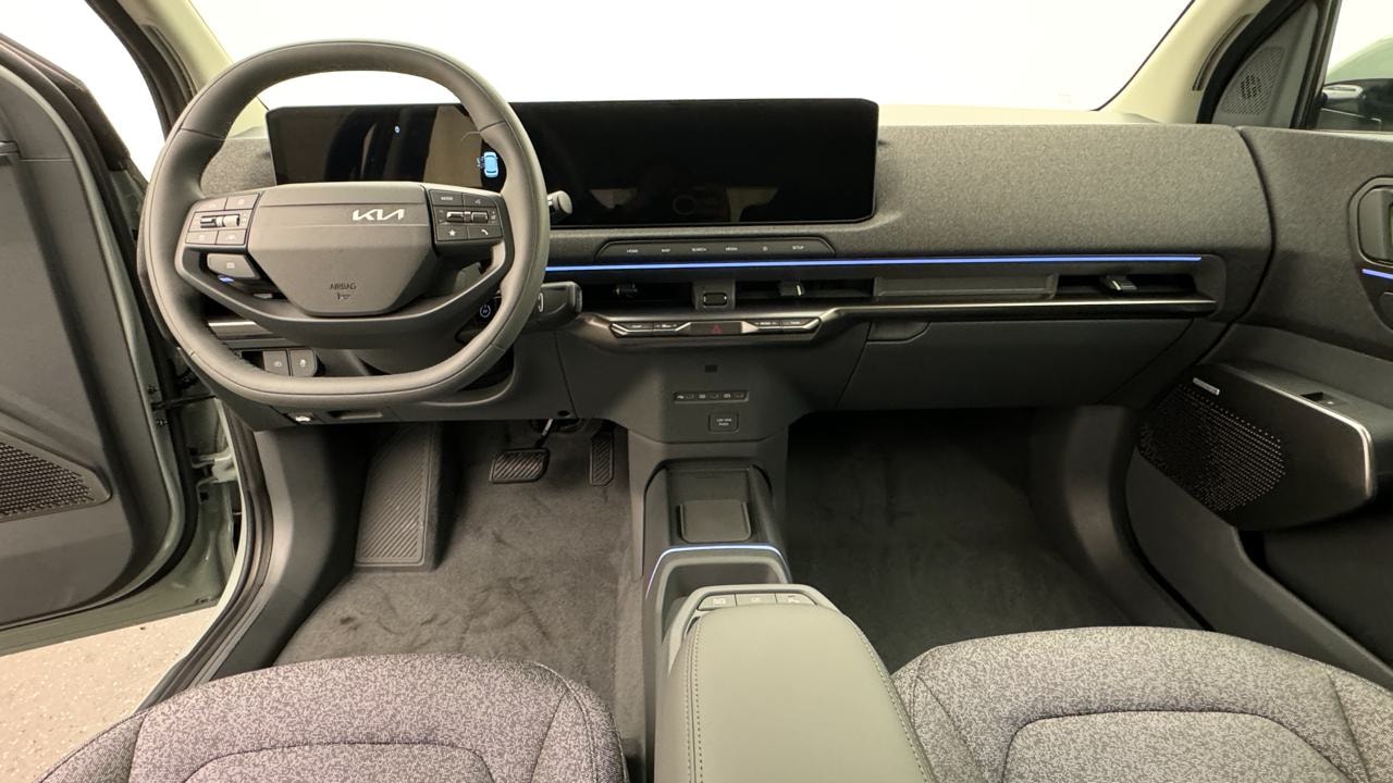 KIA EV2 42 kWh Earth-image-6