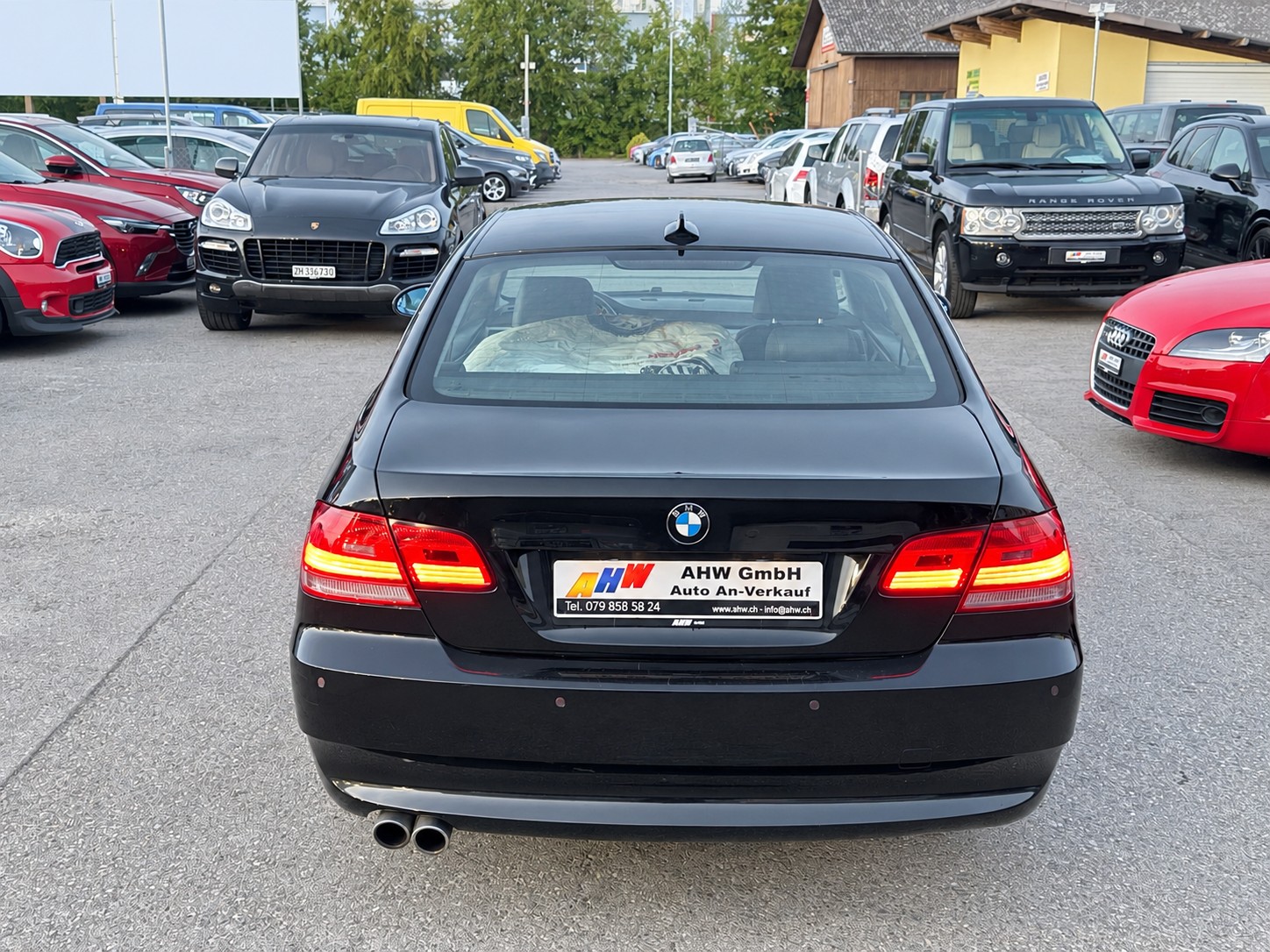 BMW 325xi Coupé / Frisch ab MFK / Schaltgetriebe / Xenon / Sportsitze / PDC-image-4