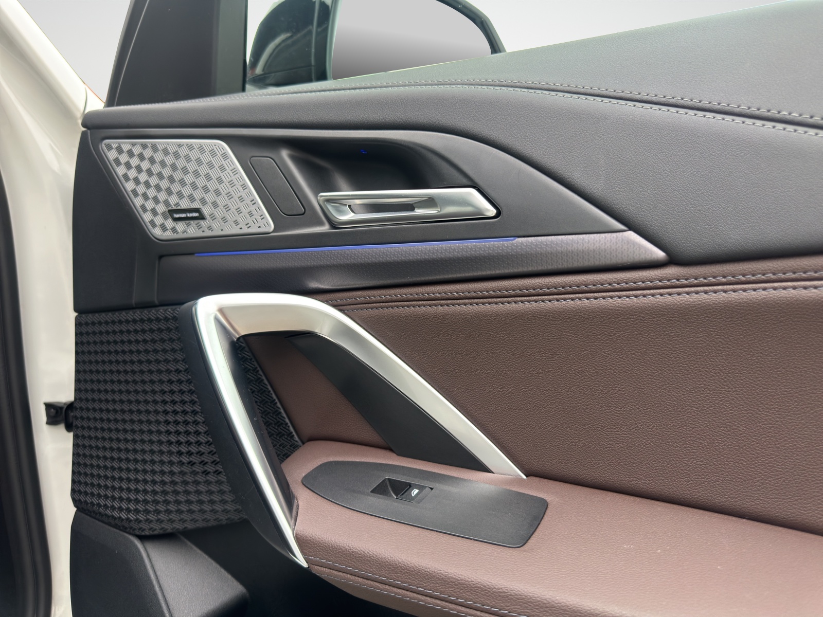 BMW X1 sDrive 18i M Sport-image-14