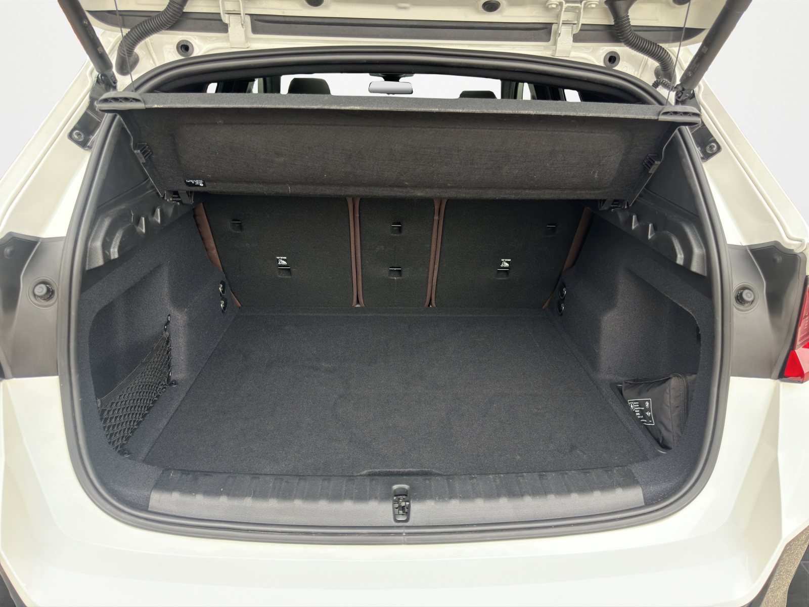 BMW X1 sDrive 18i M Sport-image-15