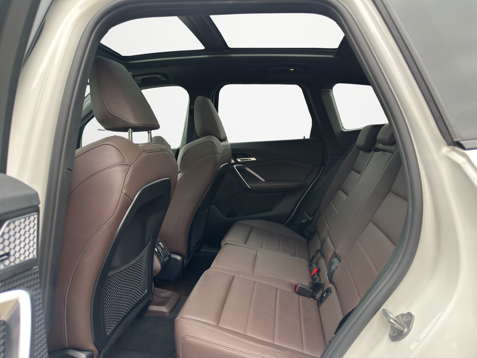 BMW X1 sDrive 18i M Sport-image-10