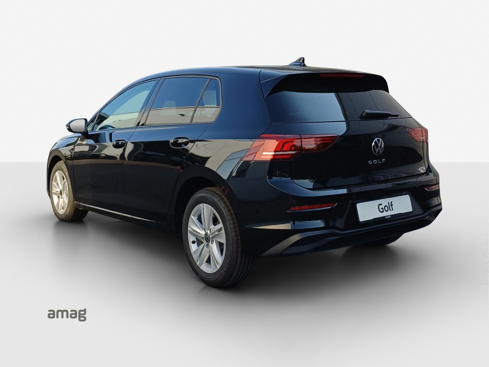 VW Golf 1.5 e TSI mHEV Value DSG-image-2