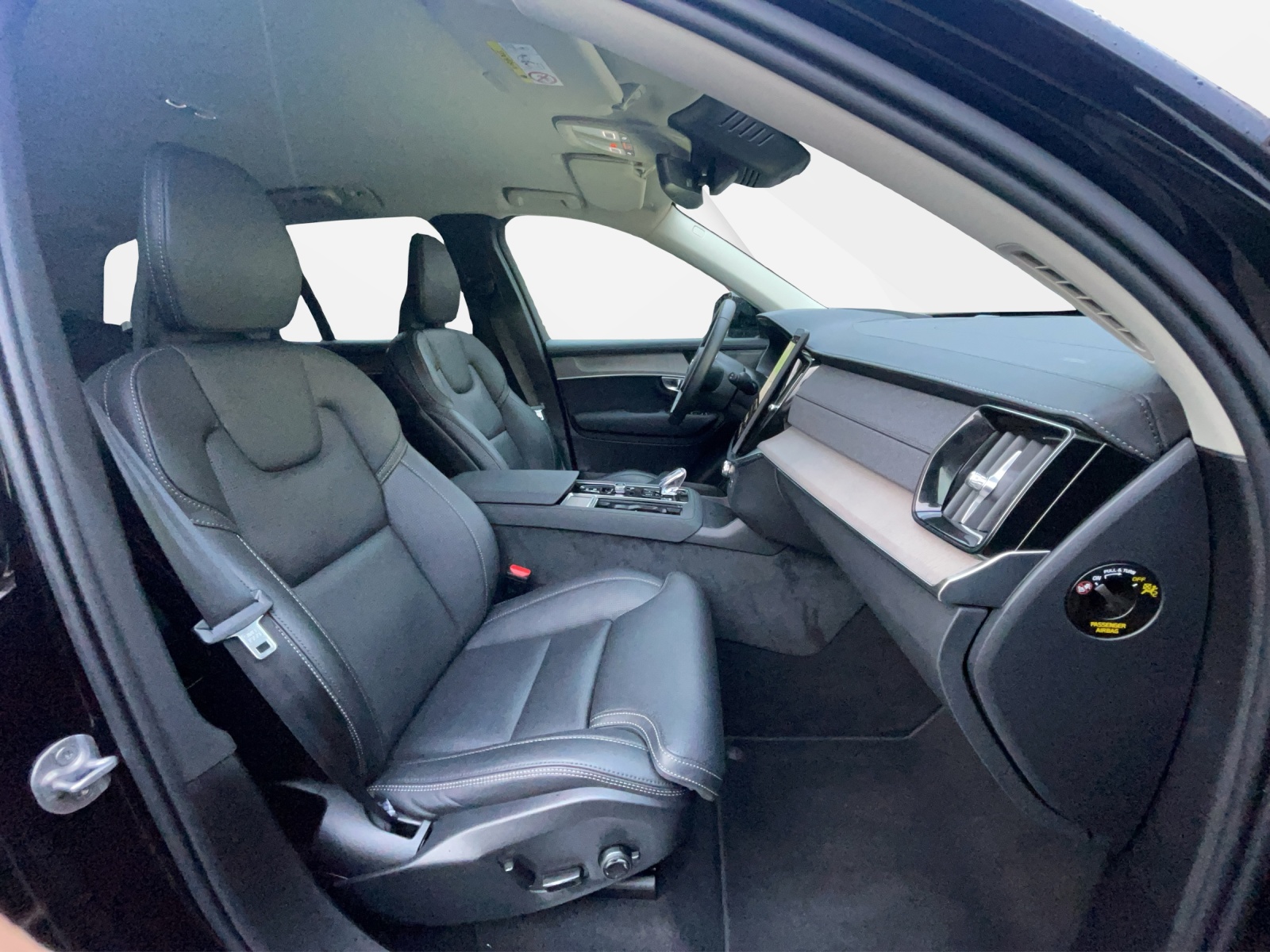 VOLVO XC90 2.0 T8 TE Plus Dark AWD-image-17