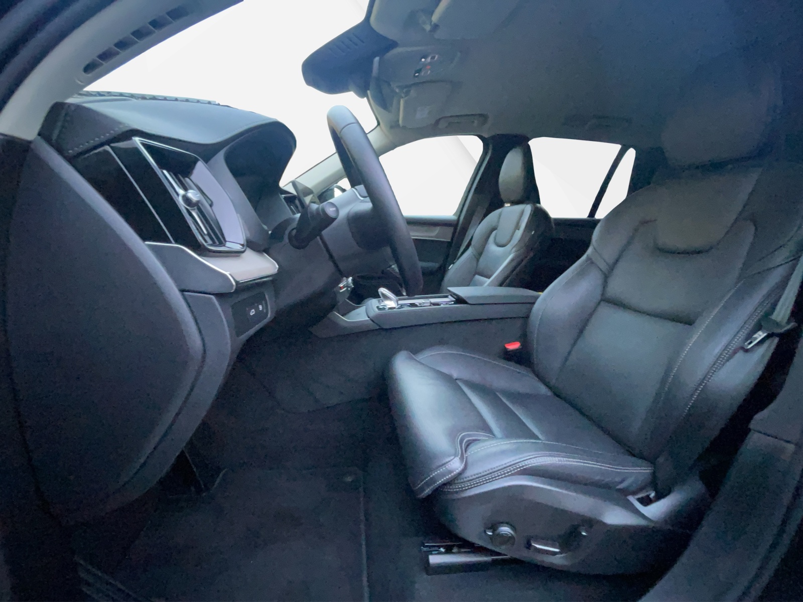 VOLVO XC90 2.0 T8 TE Plus Dark AWD-image-9