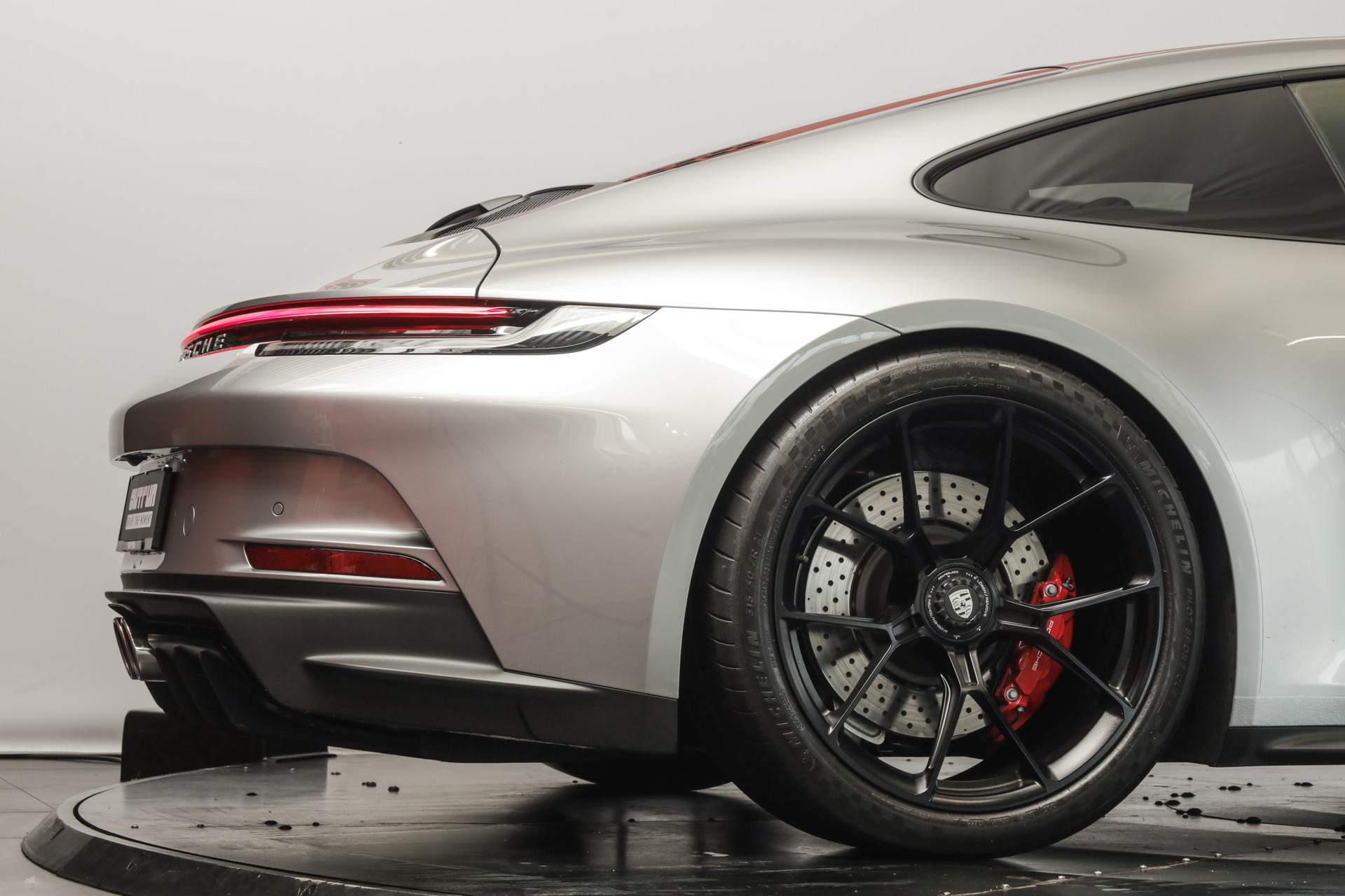 PORSCHE 911 GT3 Touring PDK Sièges Sport Plus cuir / Échappement sport / Caméra de recul-image-11