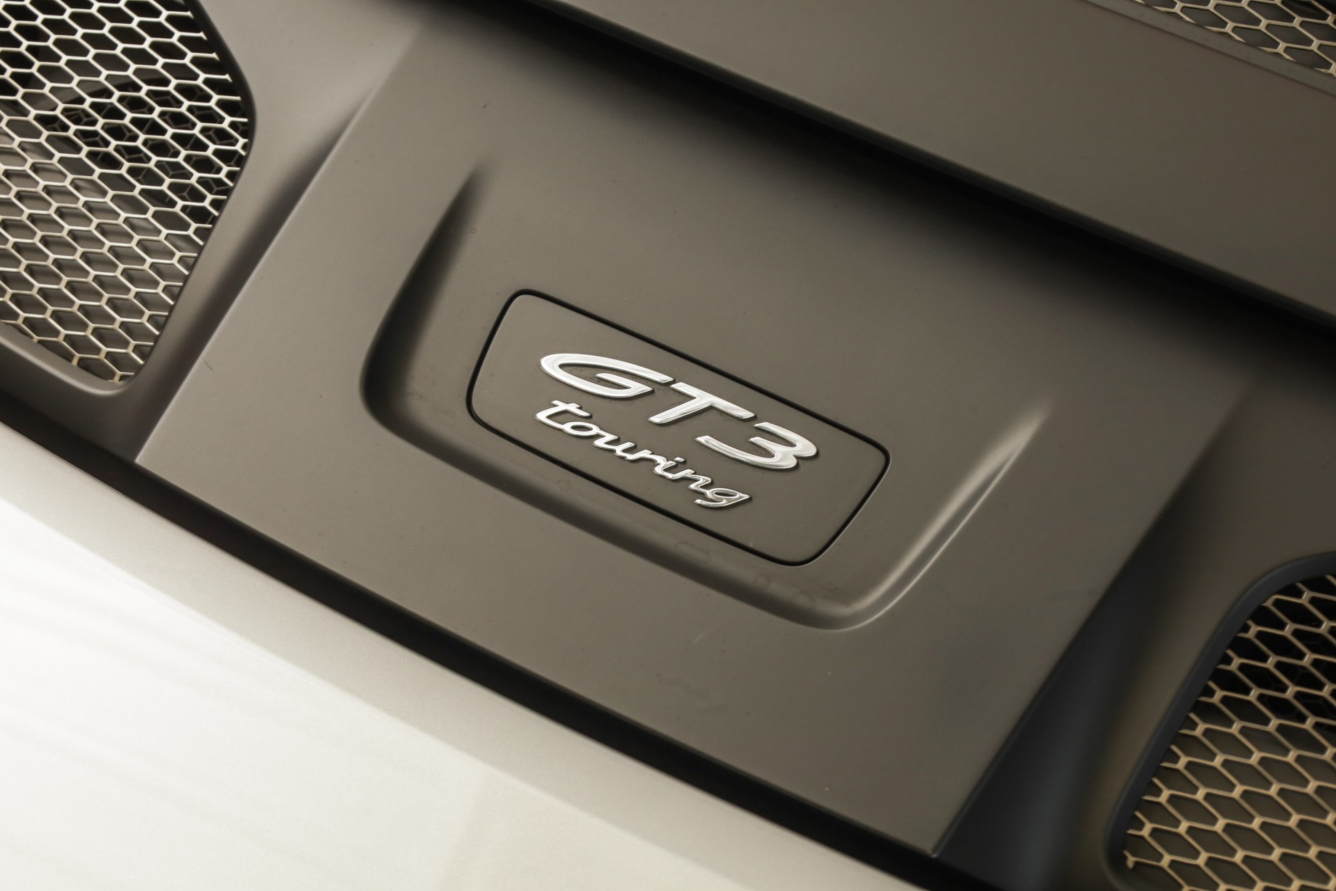 PORSCHE 911 GT3 Touring PDK Sièges Sport Plus cuir / Échappement sport / Caméra de recul-image-19