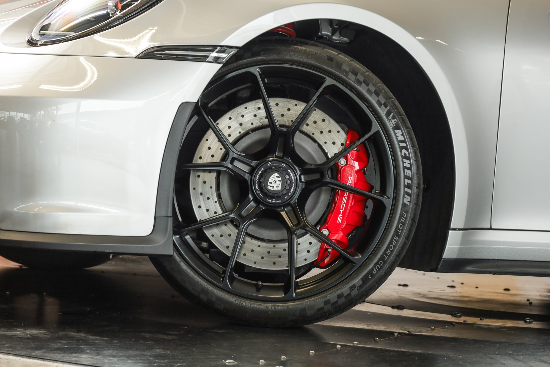 PORSCHE 911 GT3 Touring PDK Sièges Sport Plus cuir / Échappement sport / Caméra de recul-image-9