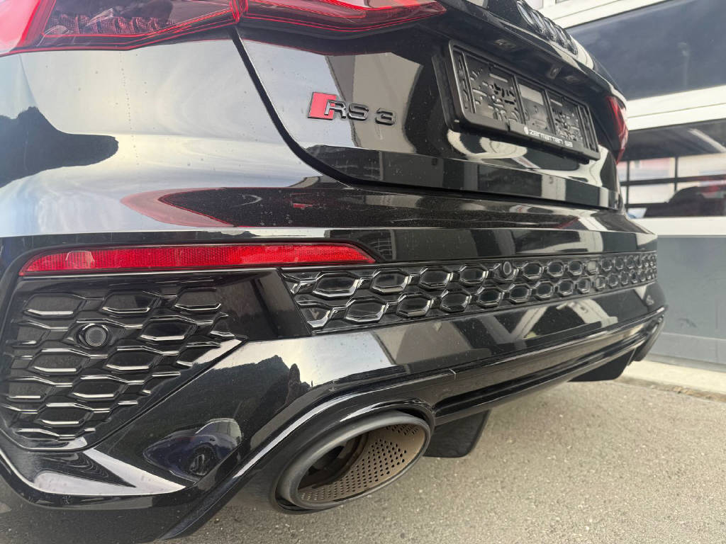 AUDI RS3 Sportback 2.5 TFSI quattro S-Tronic (CH)-image-6