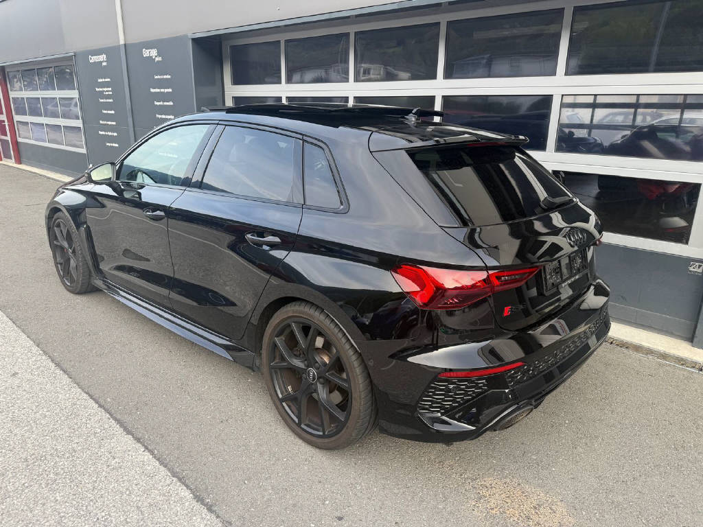 AUDI RS3 Sportback 2.5 TFSI quattro S-Tronic (CH)-image-3