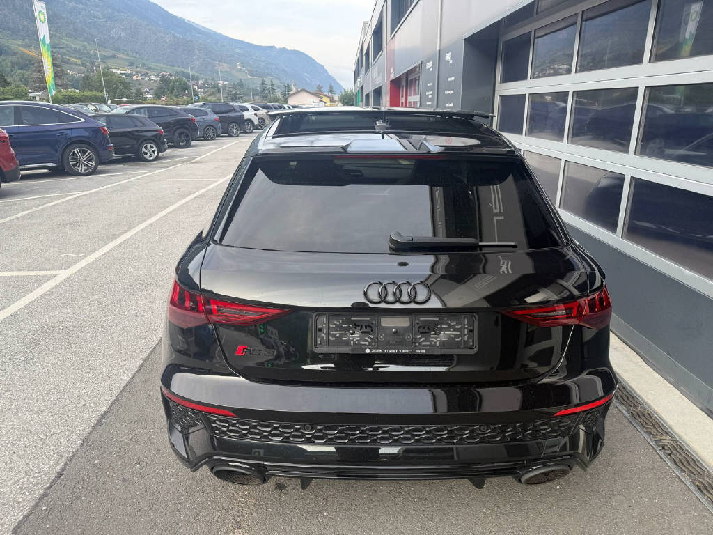 AUDI RS3 Sportback 2.5 TFSI quattro S-Tronic (CH)-image-4