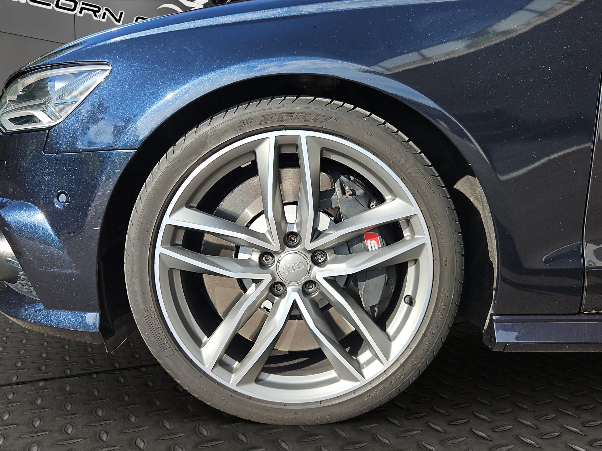 AUDI S6 Avant 4.0 TFSI V8 quattro S-tronic-image-23