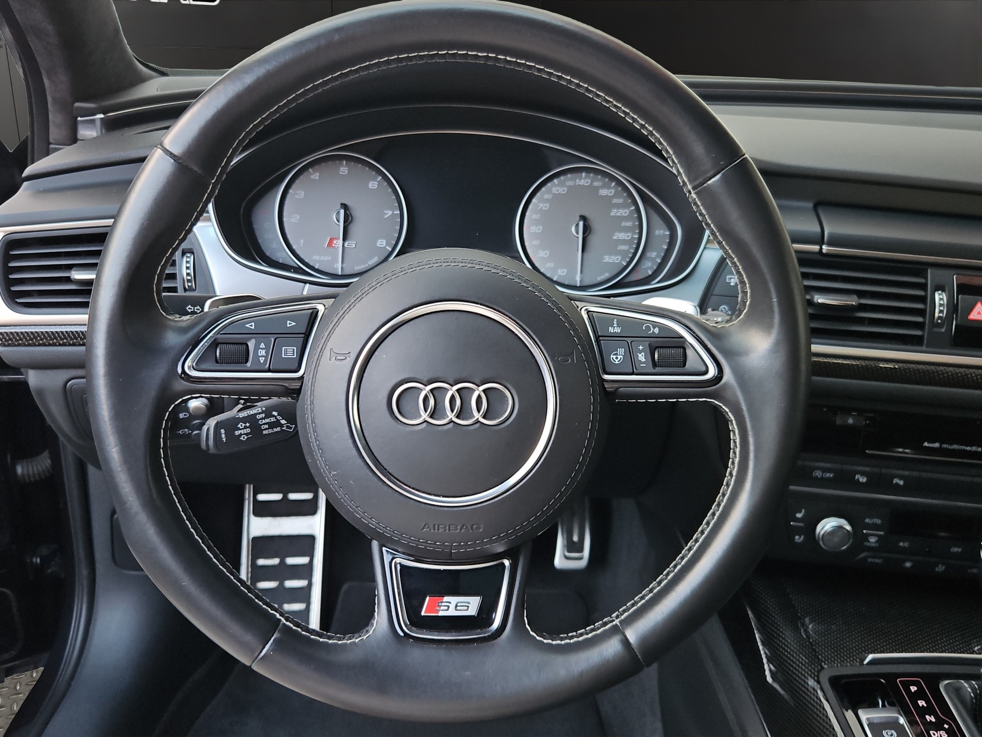 AUDI S6 Avant 4.0 TFSI V8 quattro S-tronic-image-10