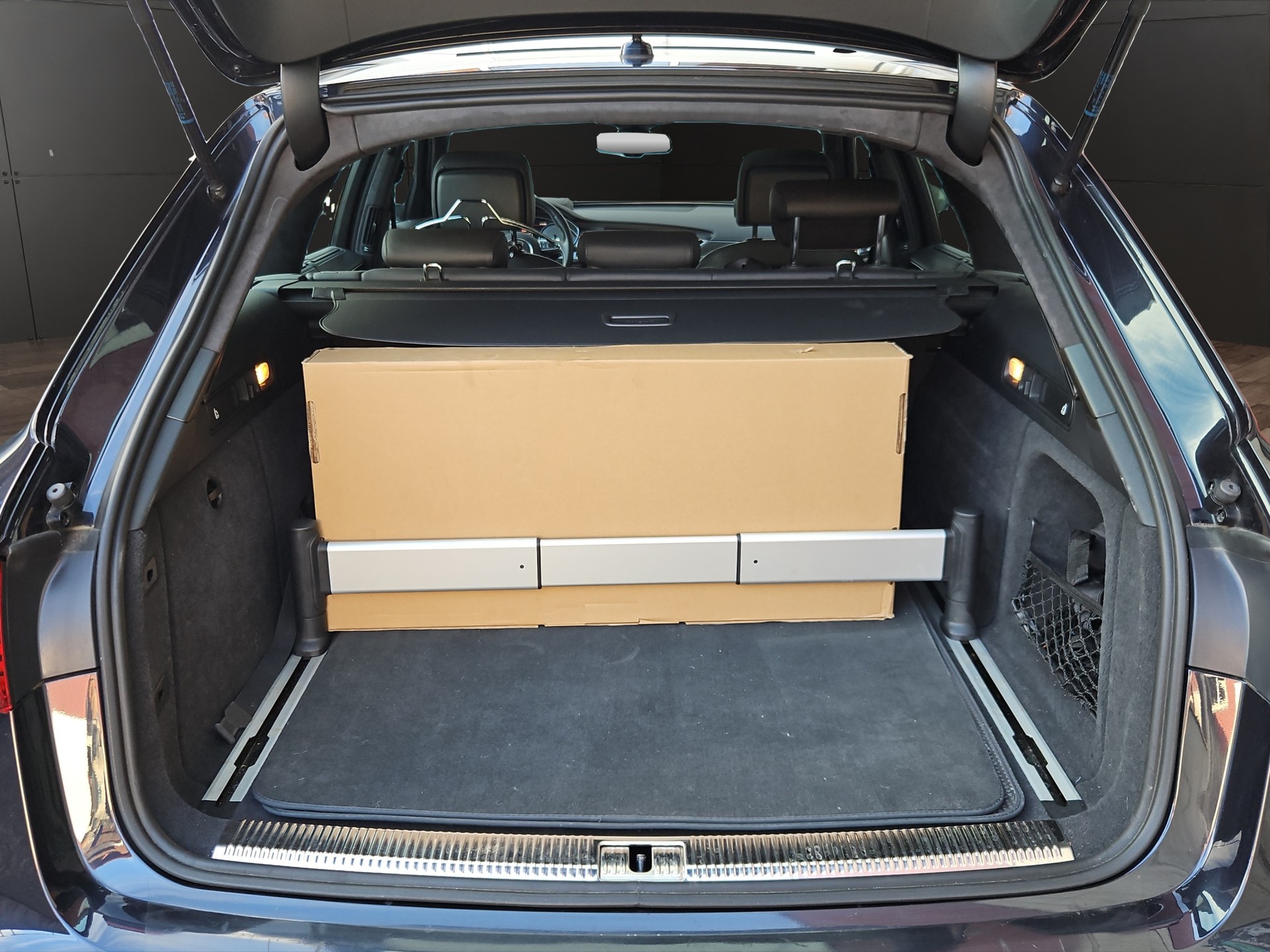 AUDI S6 Avant 4.0 TFSI V8 quattro S-tronic-image-21