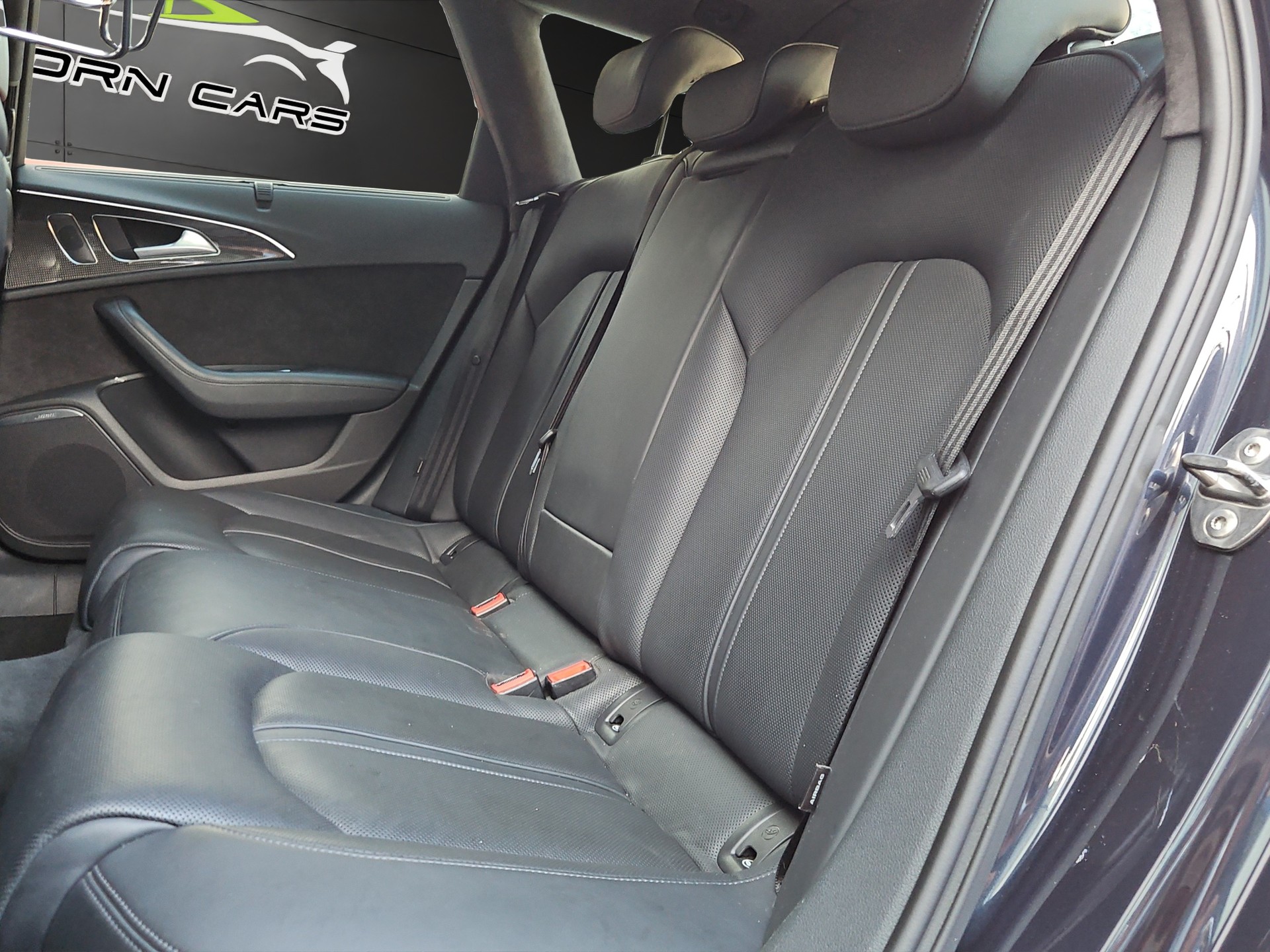 AUDI S6 Avant 4.0 TFSI V8 quattro S-tronic-image-18