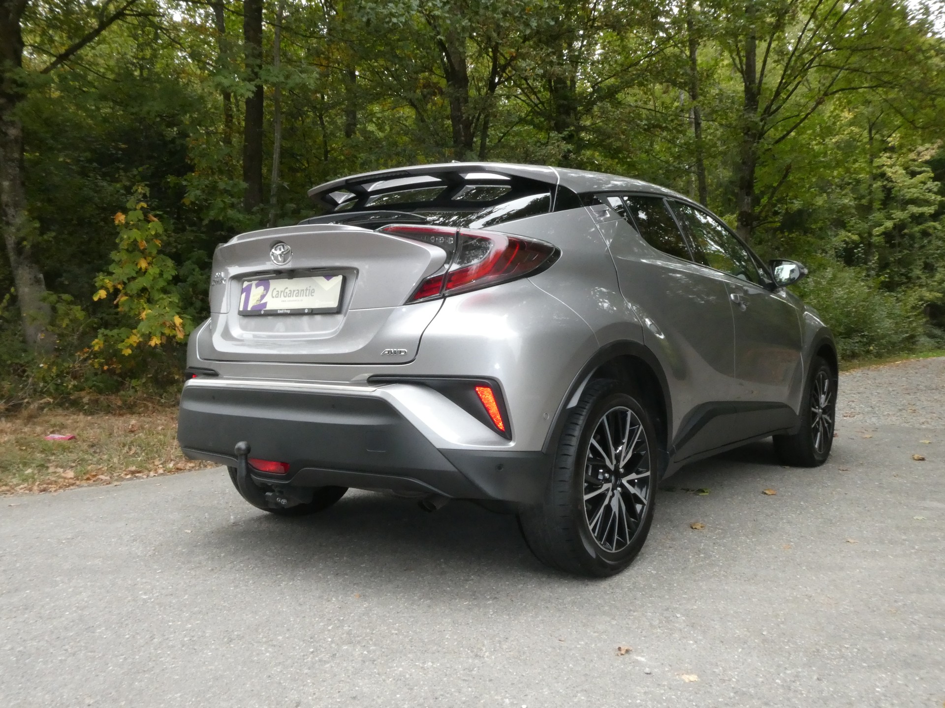 TOYOTA C-HR 1.2 Turbo Trend 4WD Multidrive S-image-4