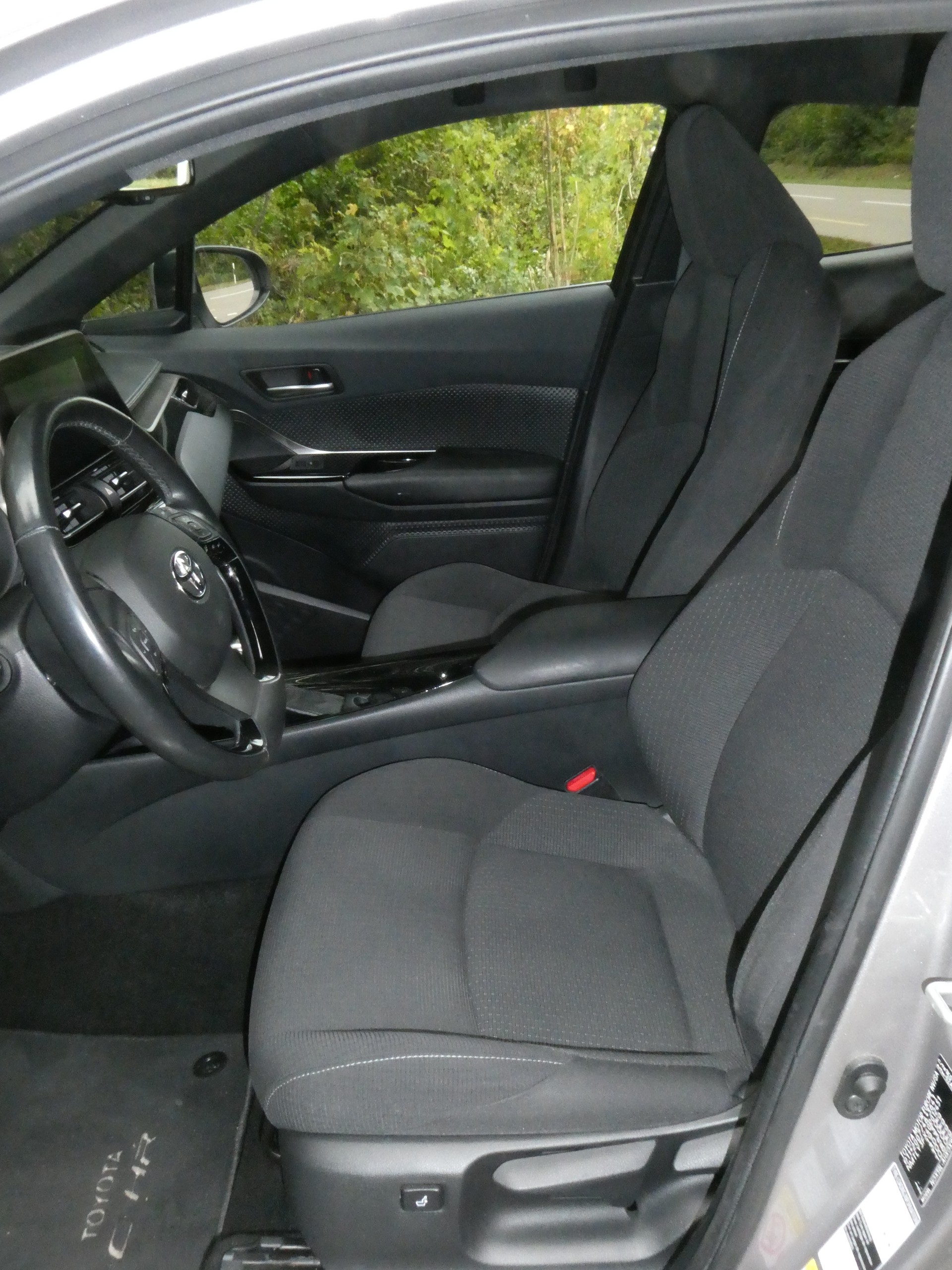 TOYOTA C-HR 1.2 Turbo Trend 4WD Multidrive S-image-9