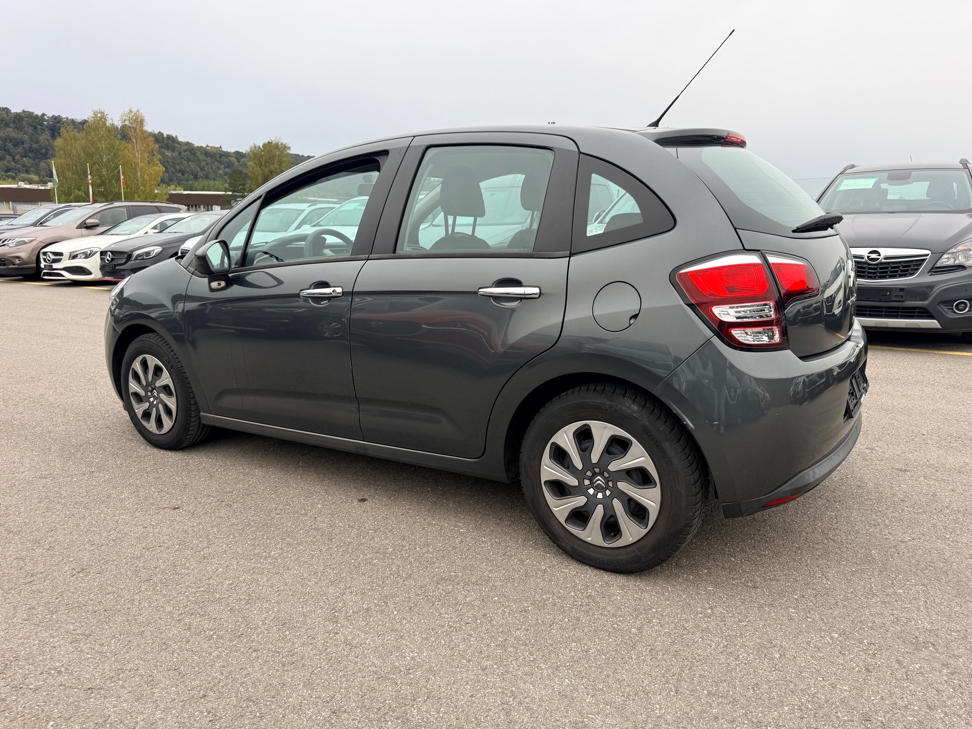 CITROEN C3 1.2i Exclusive-image-9