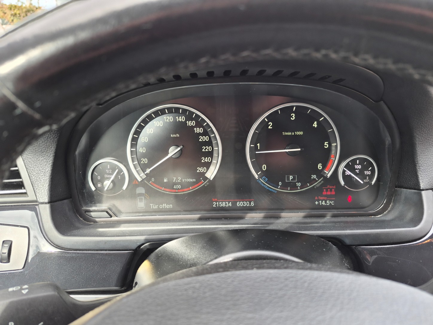 BMW 520d xDrive-image-3