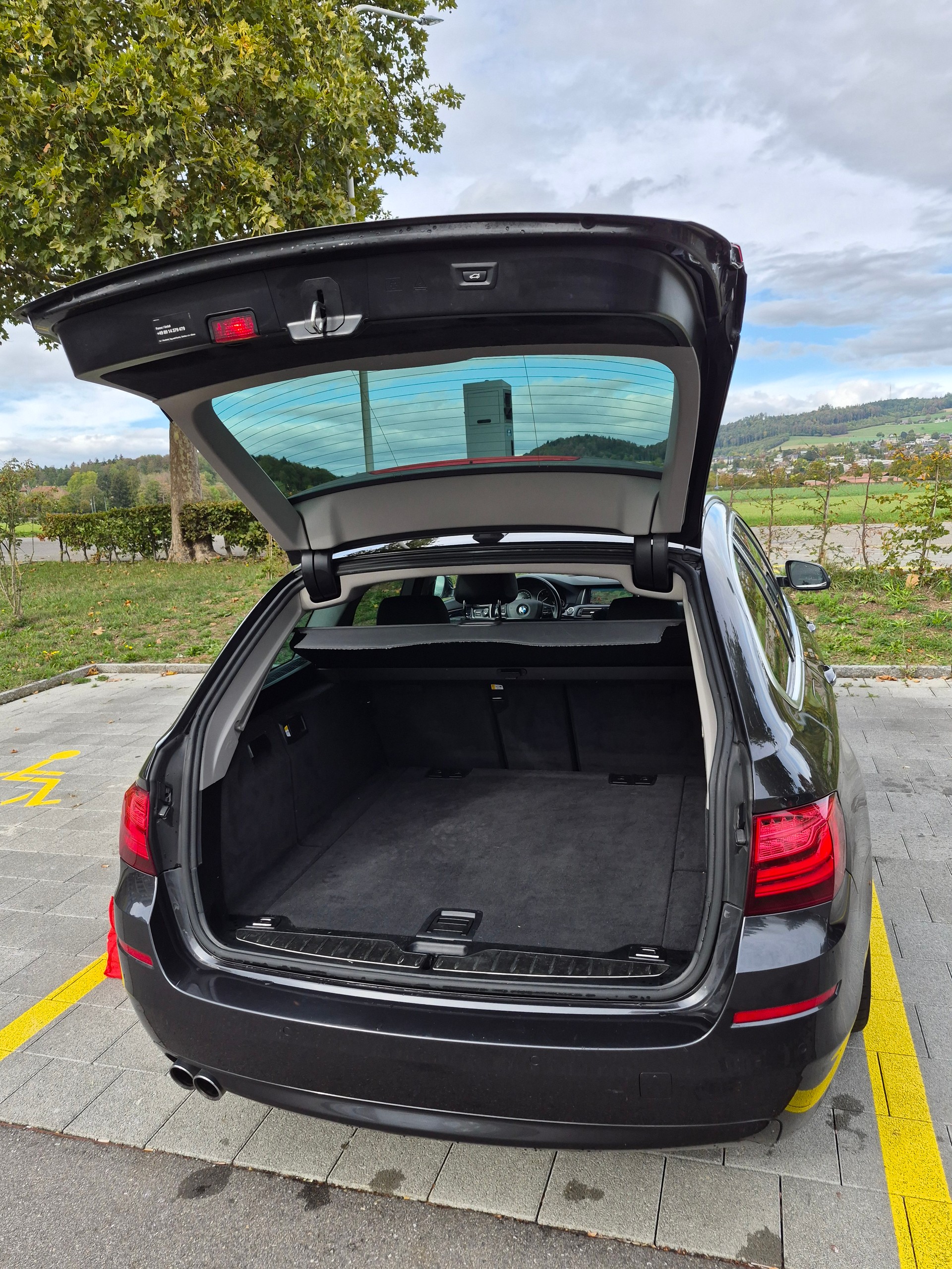 BMW 520d xDrive-image-5