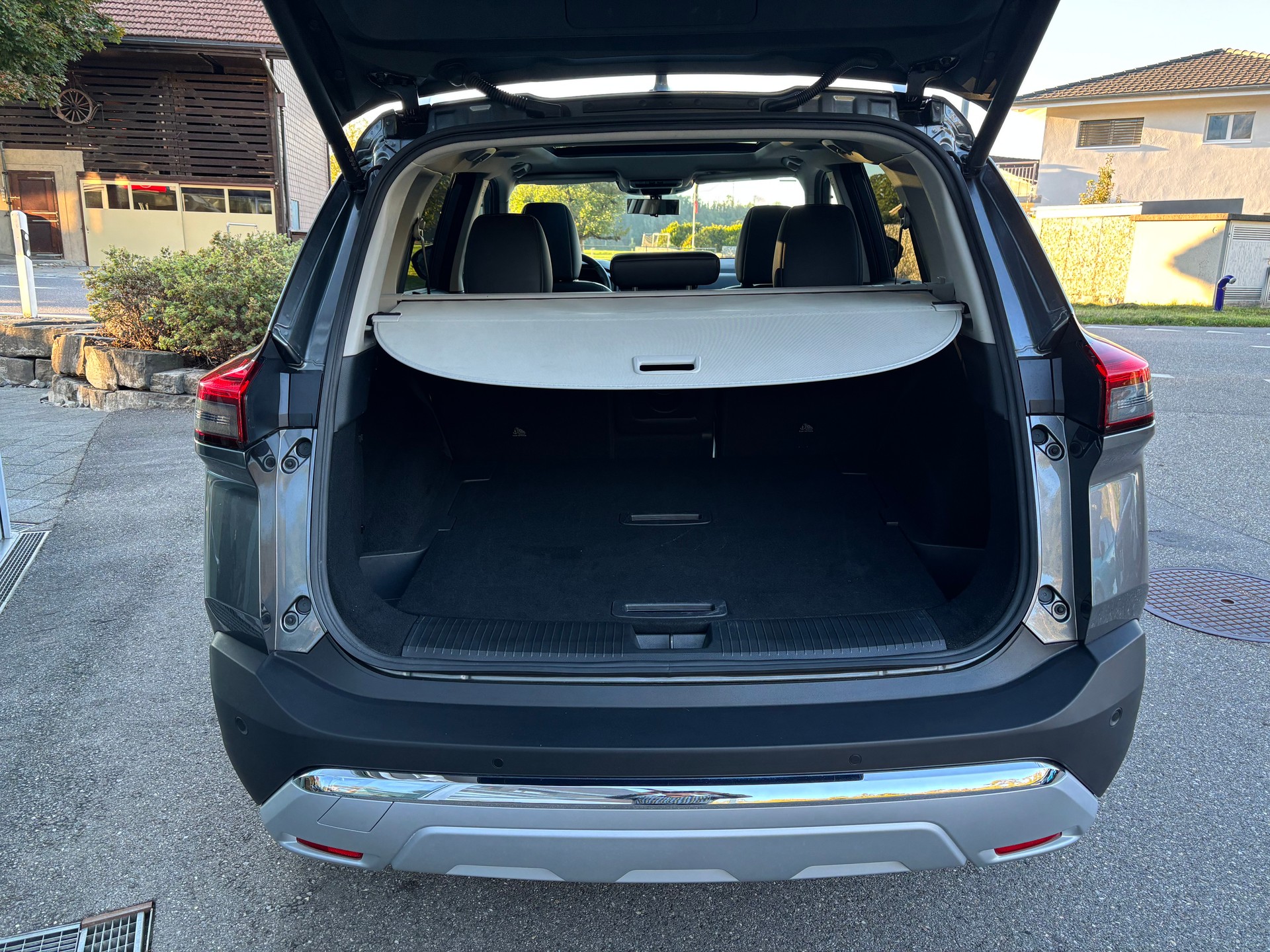 NISSAN X-Trail 1.5 VC e-Power 4WD Tekna+-image-4