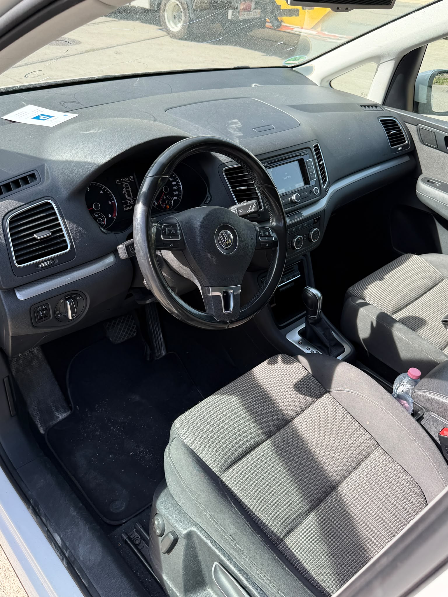 VW Sharan 2.0 TDI BlueMotion Technology Highline DSG-image-10