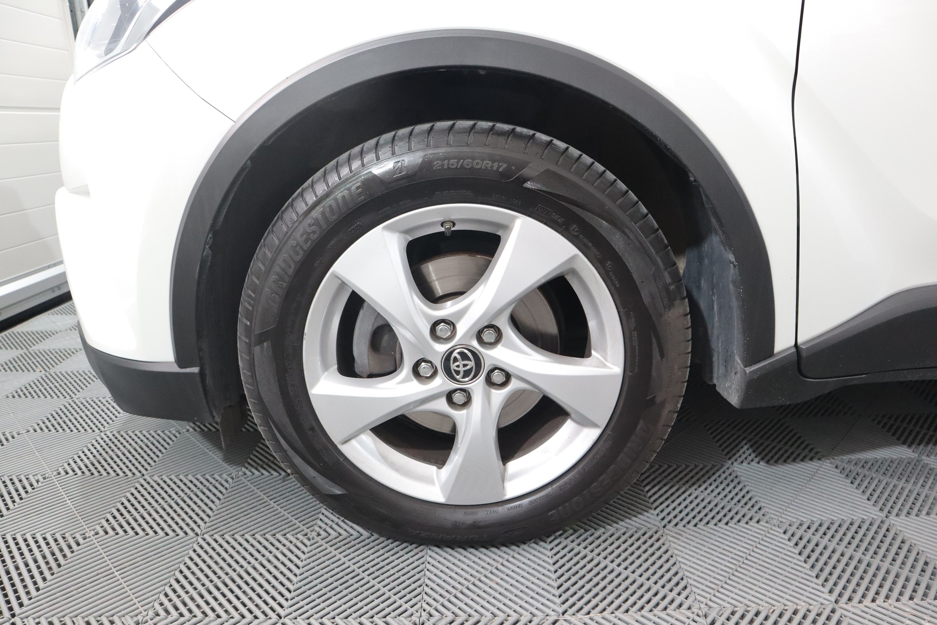 TOYOTA C-HR 1.2 Turbo Comfort 4WD Multidrive S * Caméra de recul *-image-24