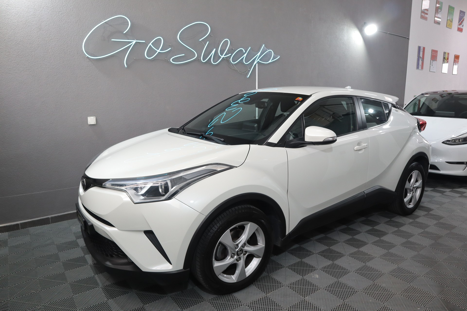 TOYOTA C-HR 1.2 Turbo Comfort 4WD Multidrive S * Caméra de recul *-image-0