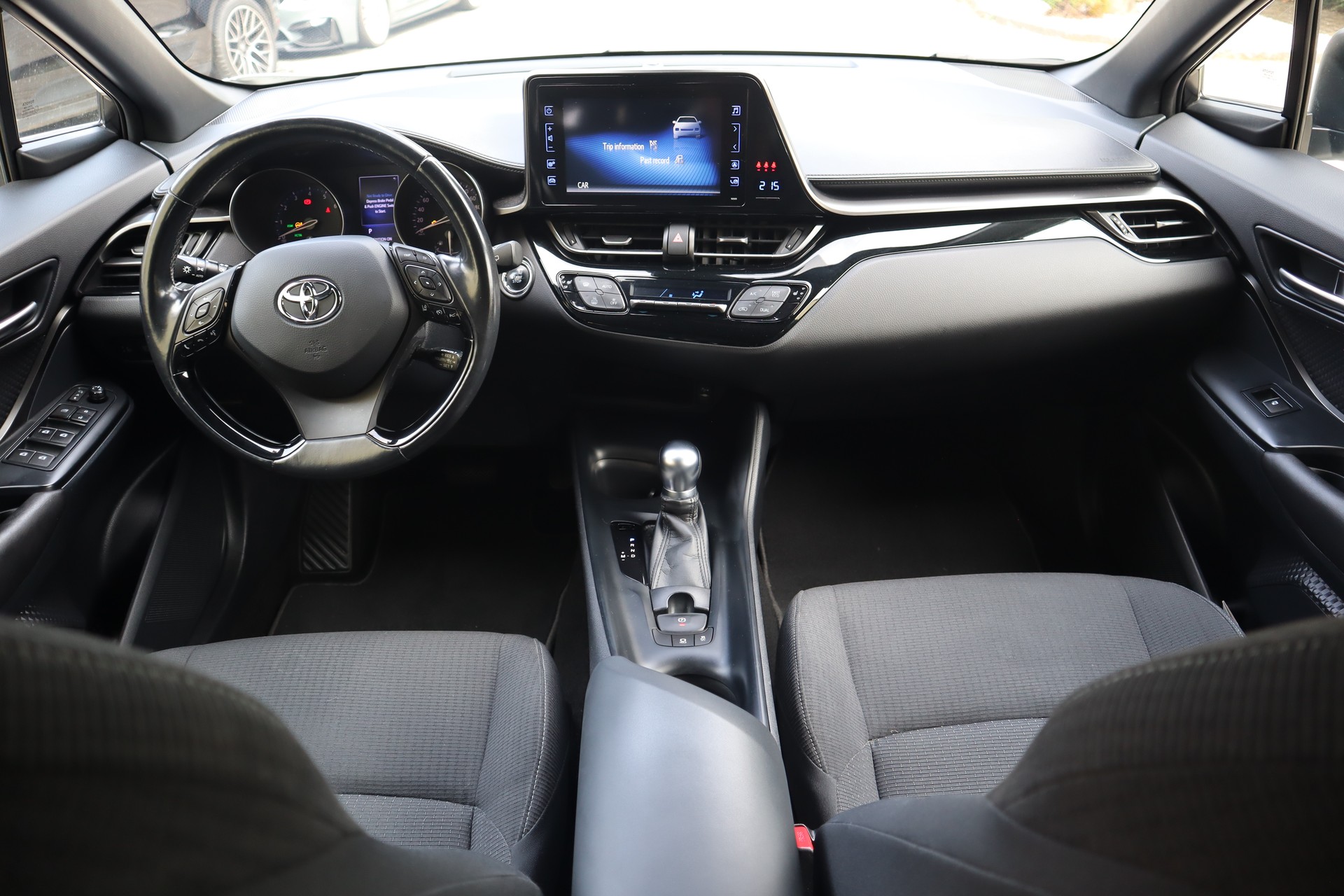 TOYOTA C-HR 1.2 Turbo Comfort 4WD Multidrive S * Caméra de recul *-image-13