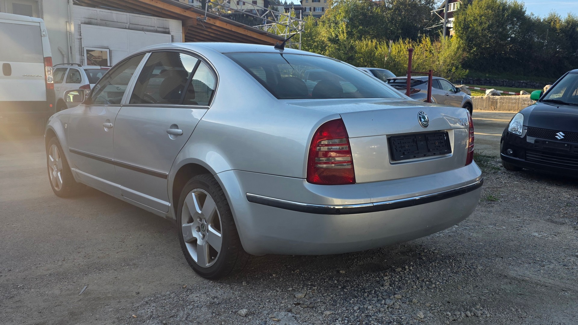 SKODA Superb 2.5 V6 TDi Comfort-image-2