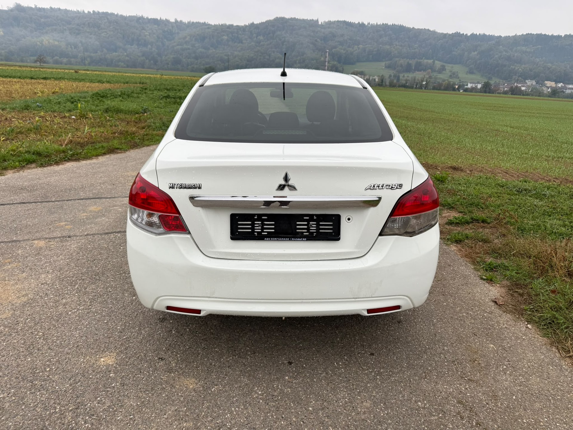 MITSUBISHI Attrage 1.2 Style CVT-image-3