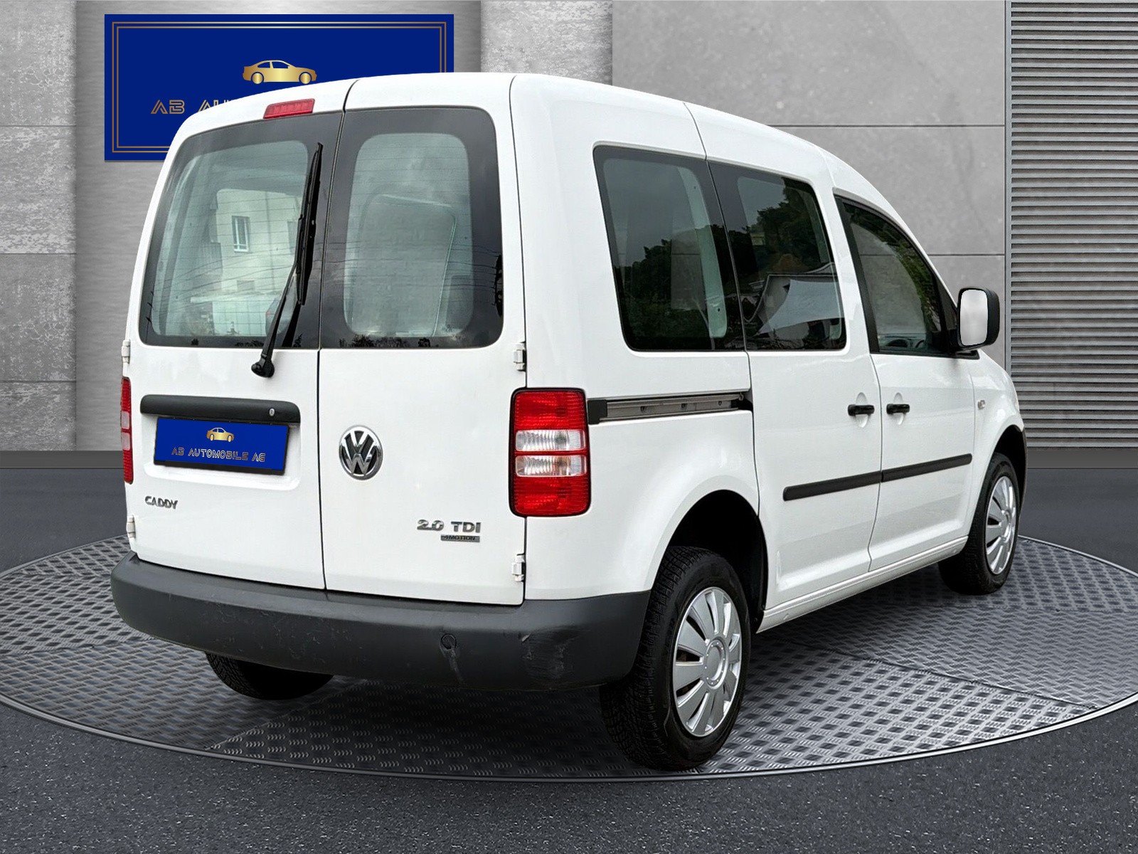 VW Caddy 2.0 TDI 4Motion-image-6