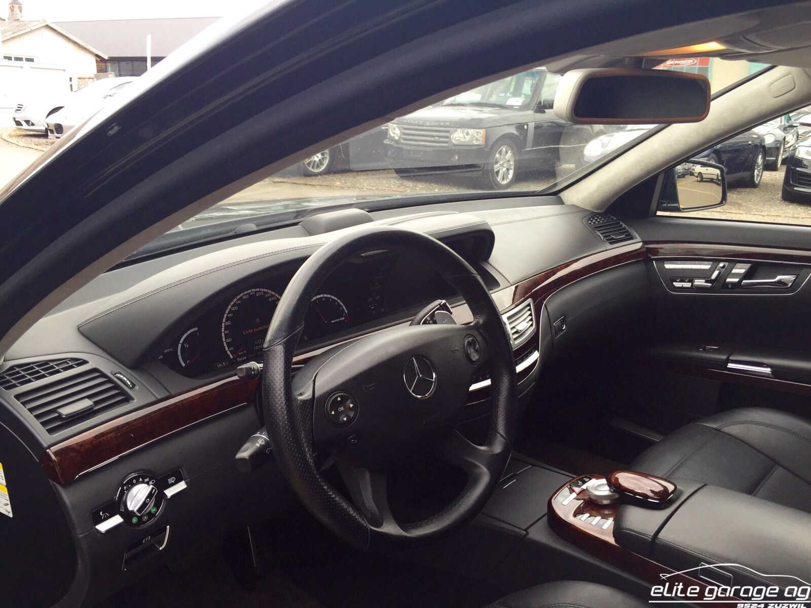 MERCEDES-BENZ S 65 AMG L Automatic-image-8