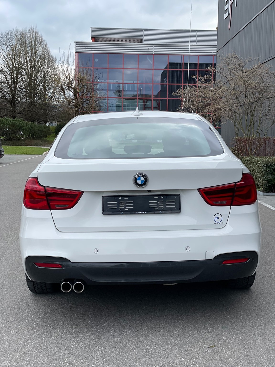BMW 335d GT xDrive M Sport Steptronic-image-2