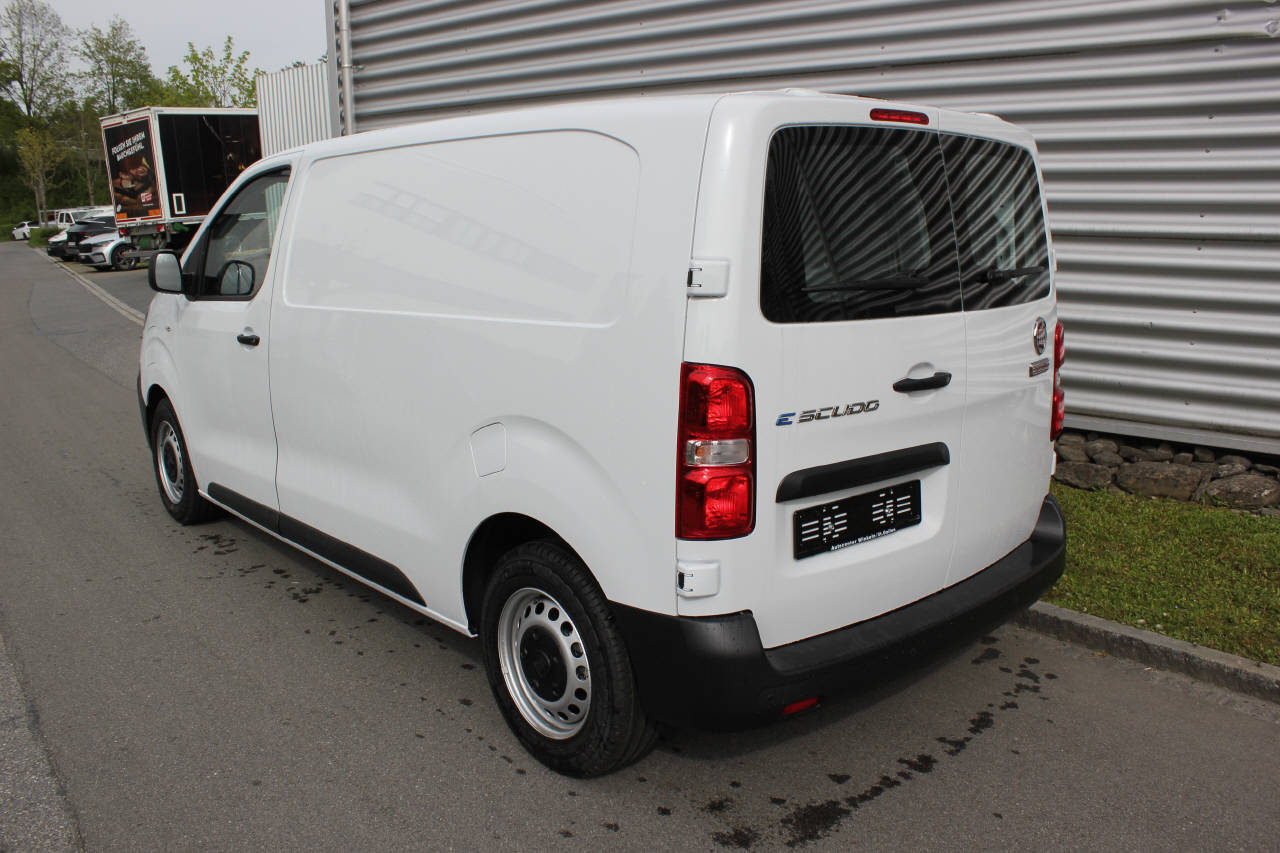 FIAT E-Scudo Kaw. L2 verglast 50 kWh Business Swiss Edition-image-4